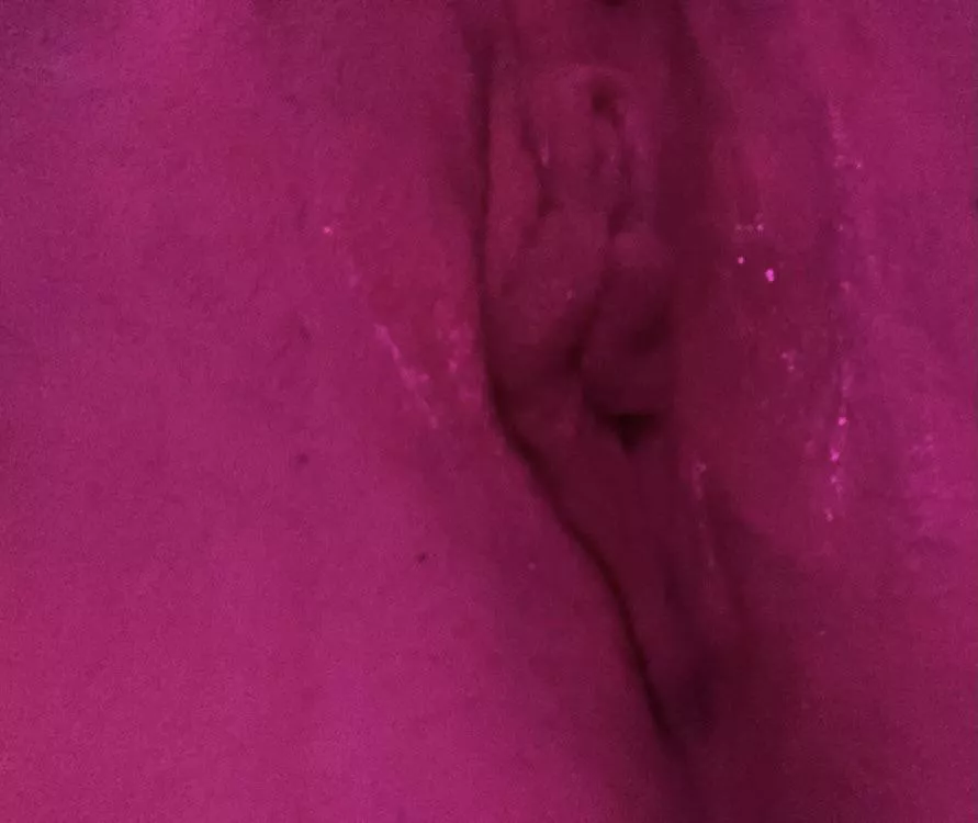 24 [f4f] come lick my wet cunt posted by peachkis