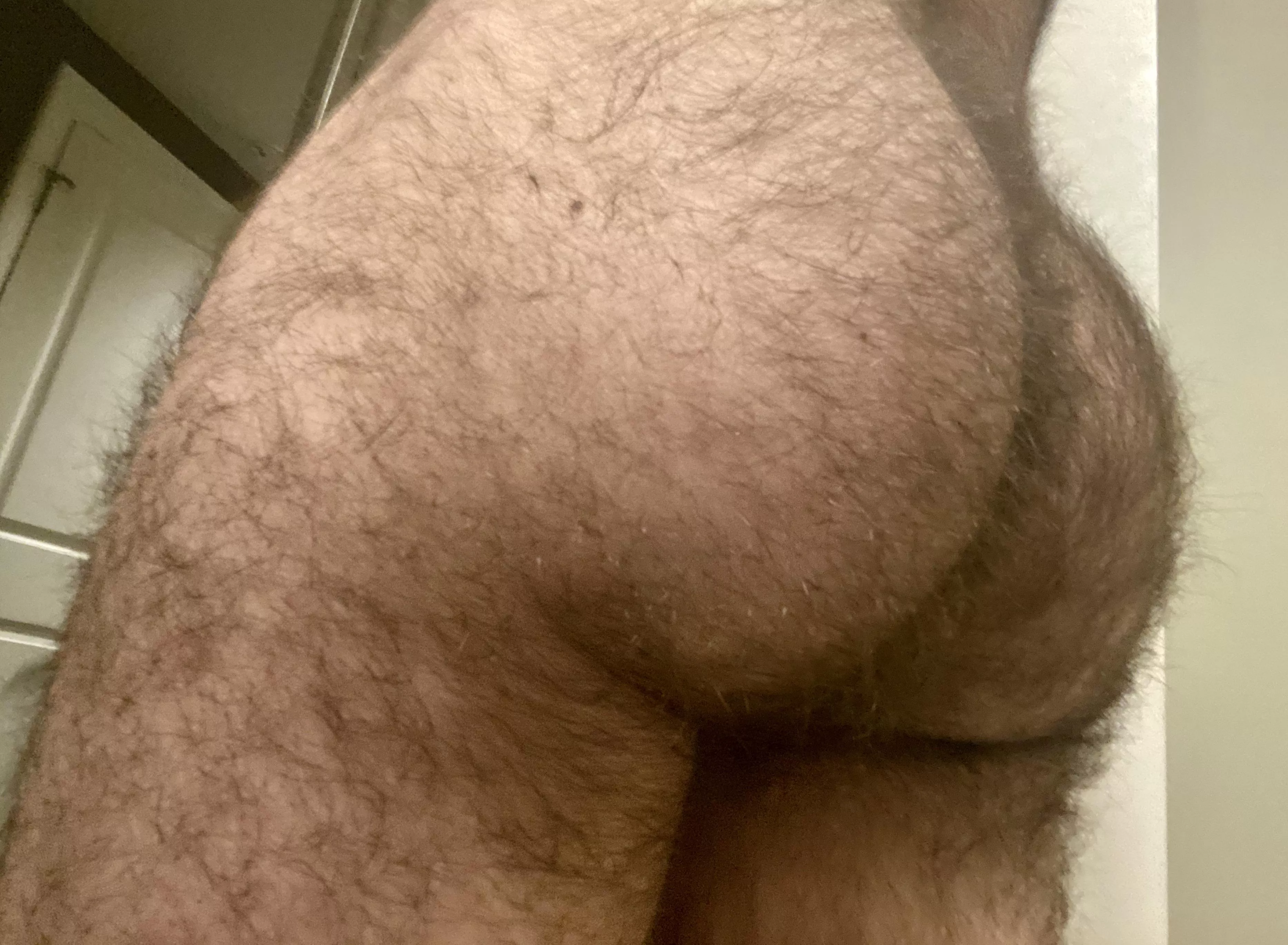 24 in shape and horny with a big hairy bubble butt. DMs are open posted by Scrtyk98