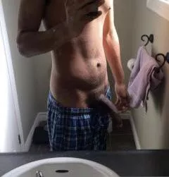 24 [M] from Ontario, what do y’all think? posted by GoldenLocs