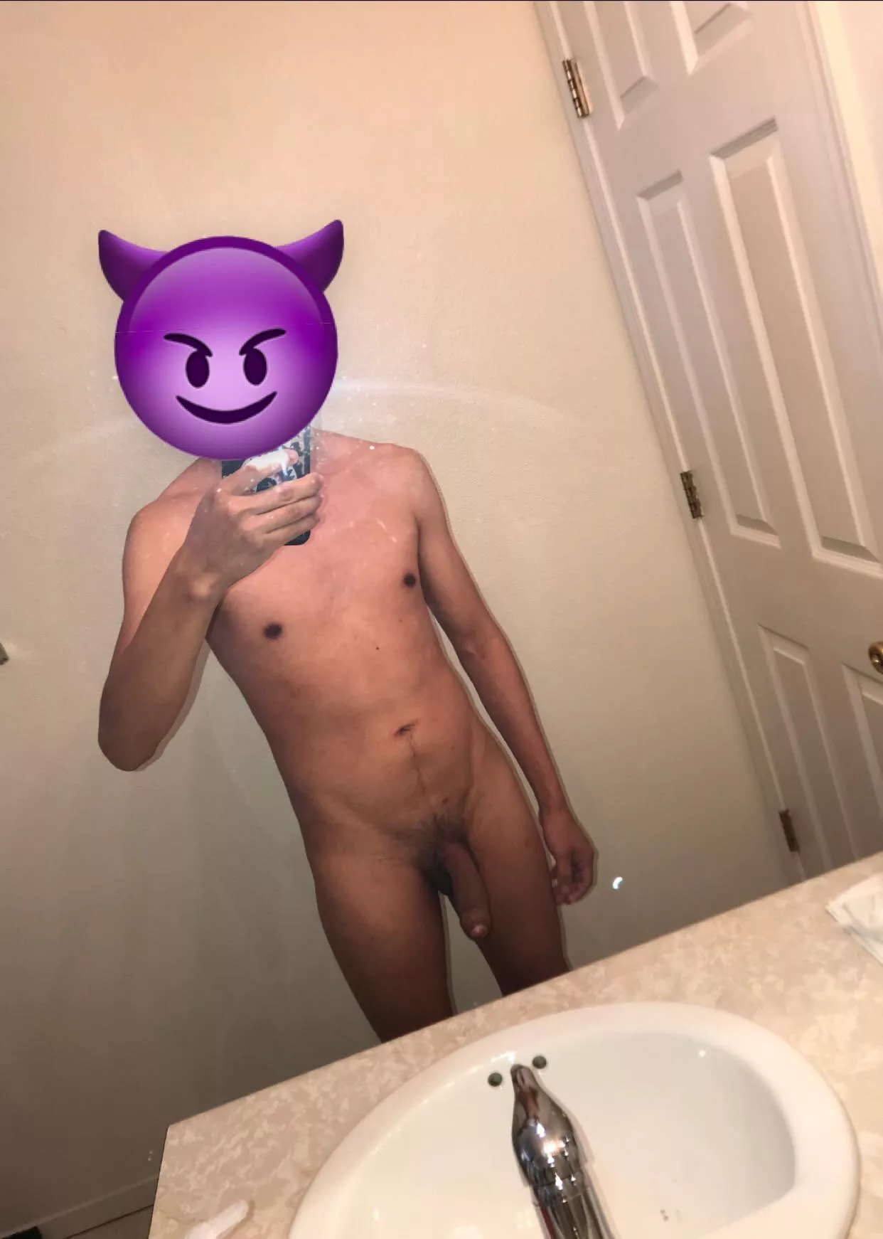 24 (m) please be honest 1-10? posted by Acceptable_Ad2846