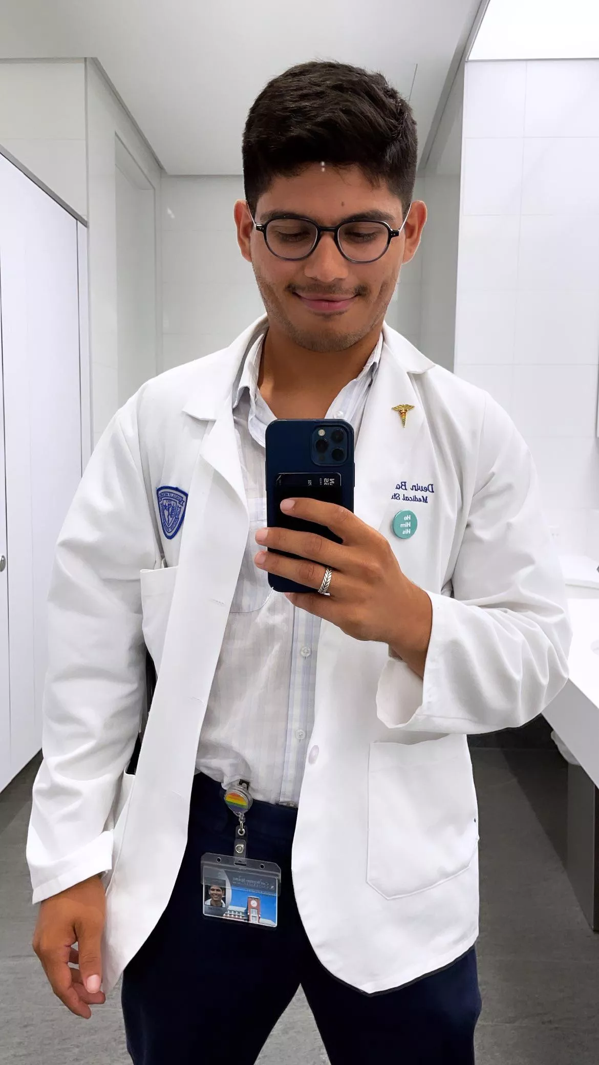 24 year old man, future LGBTQ doctor 🌈 posted by MedStudent1997