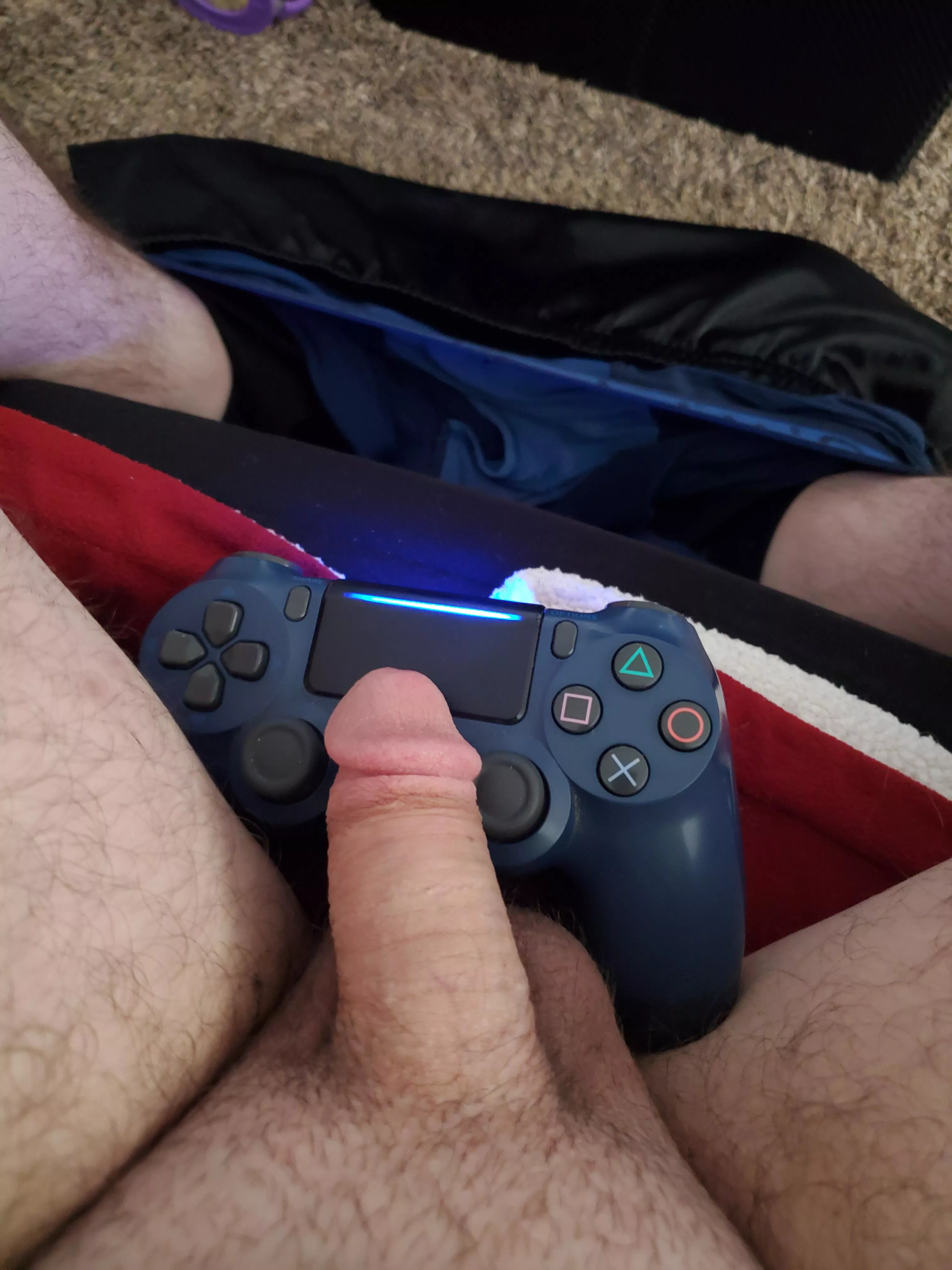 25 M I haven't posted in awhile but I really need my dick wet right now posted by bi-gamer1845