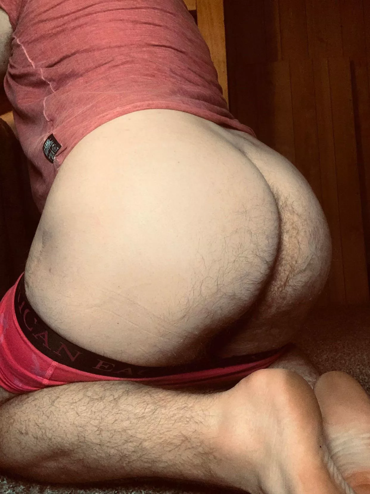 25 m USA, someone keep me entertained 😘 my dms are open! posted by Thickbottom69