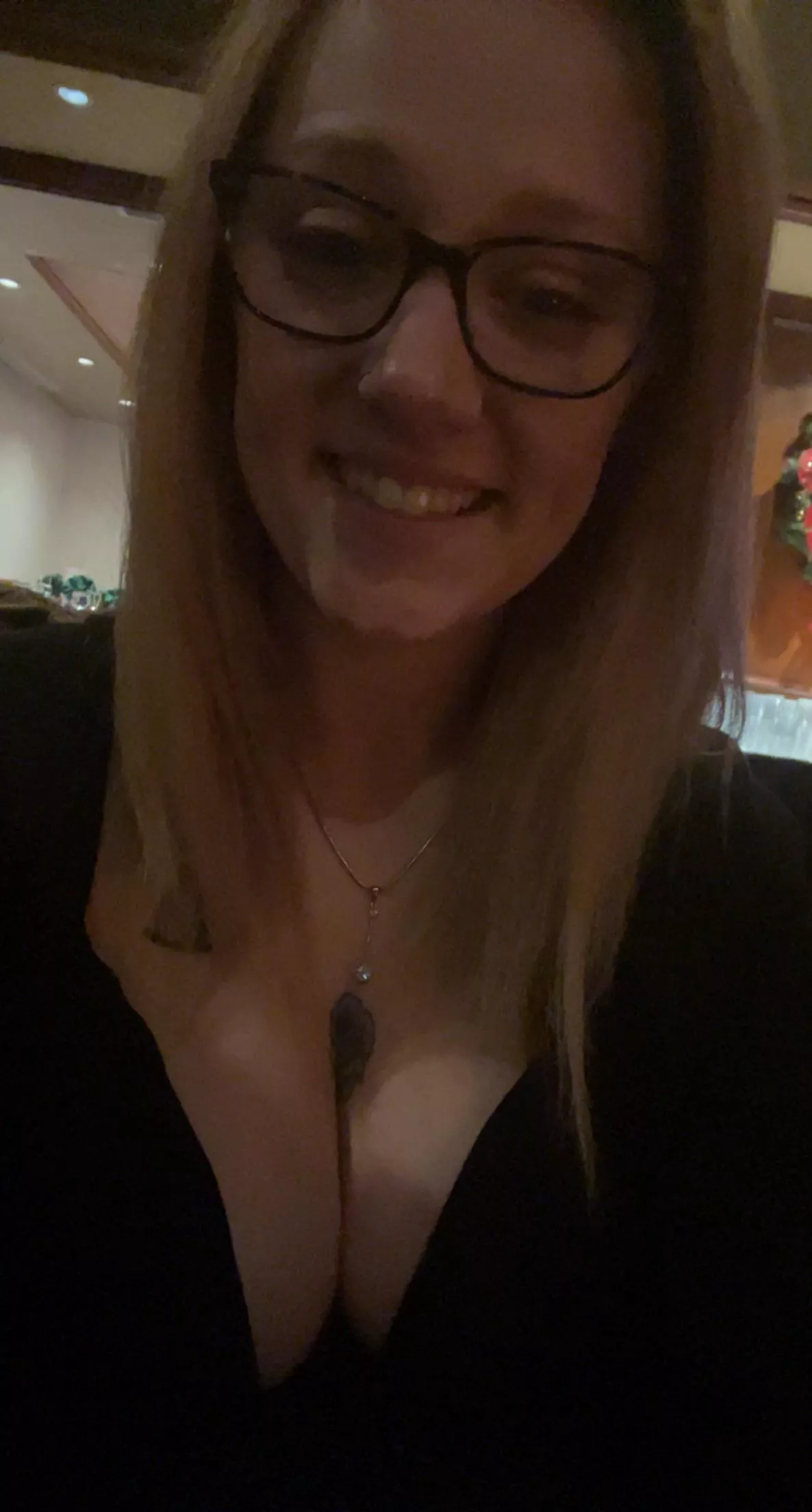 26 f. Info is on my bio!! Come see what your missing ;) posted by adventurouscouple521