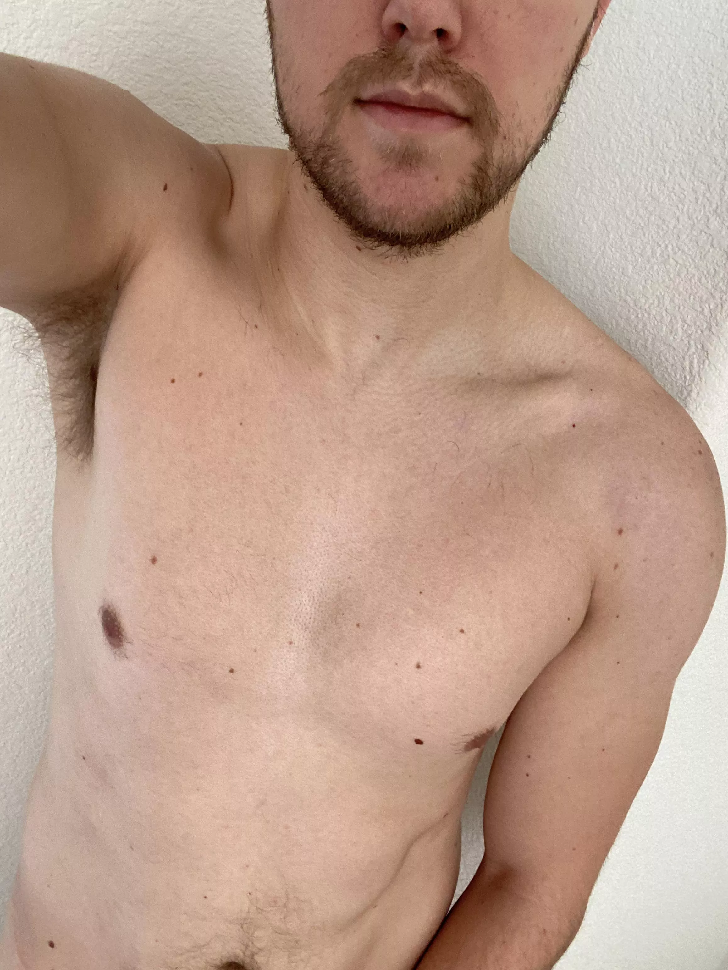 27 handsome small cock guy here. Looking to trade with guys that are bigger on snap posted by Mr_Shnap