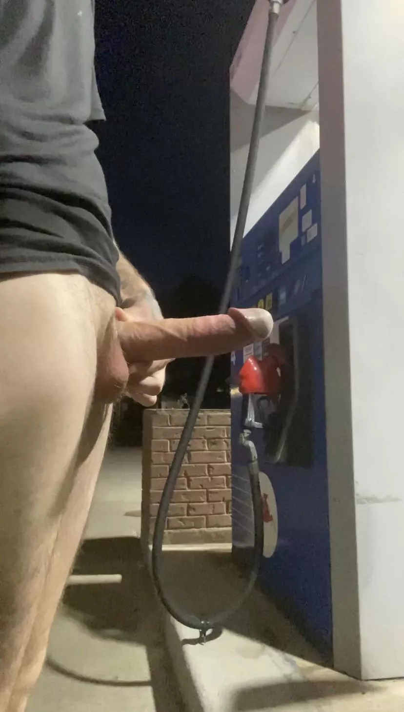 (27) what would you do if you seen this at the truck stop? posted by Biggertheneverrr