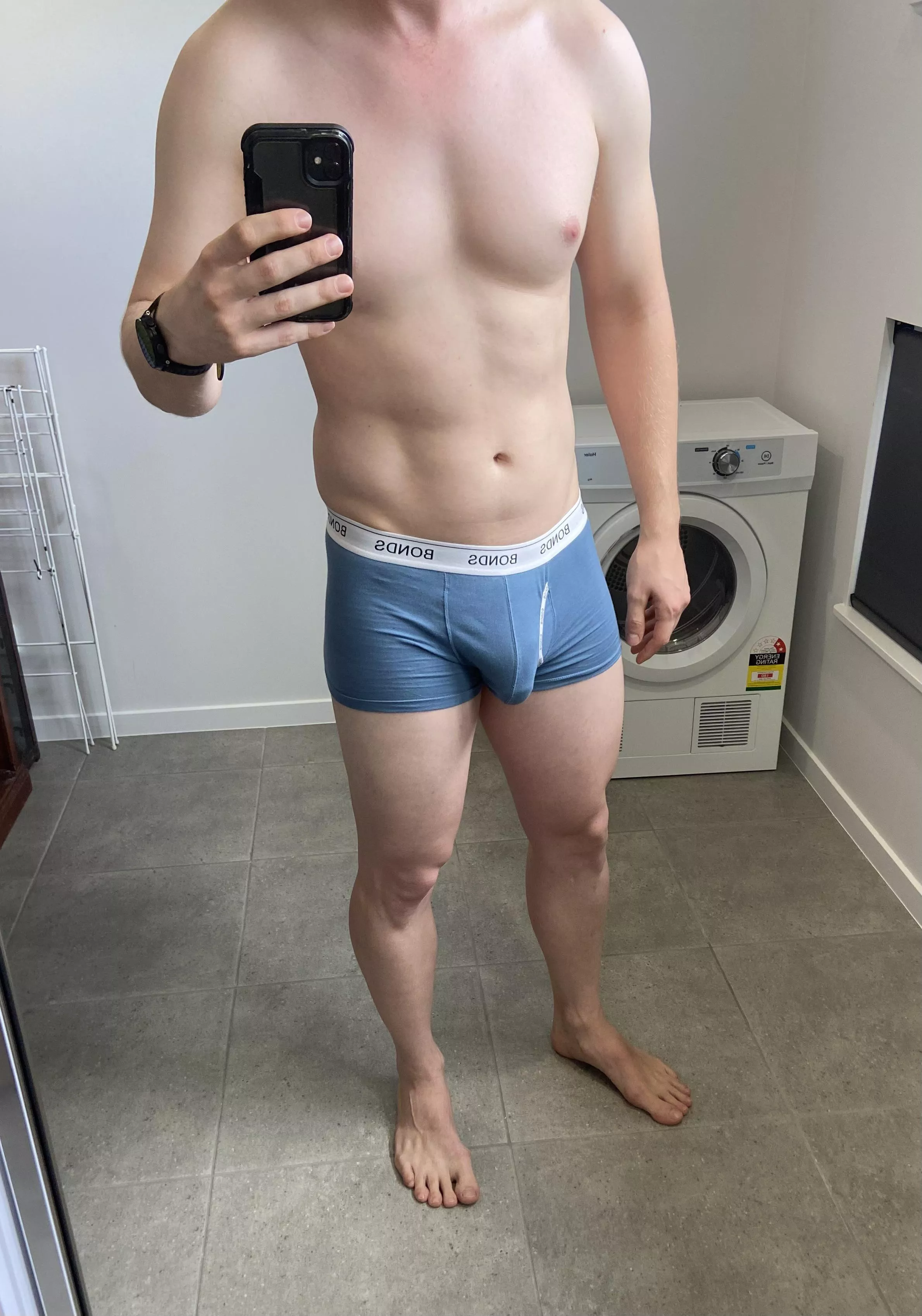 27M Aus, pre leg day bulge posted by aussiebloke777