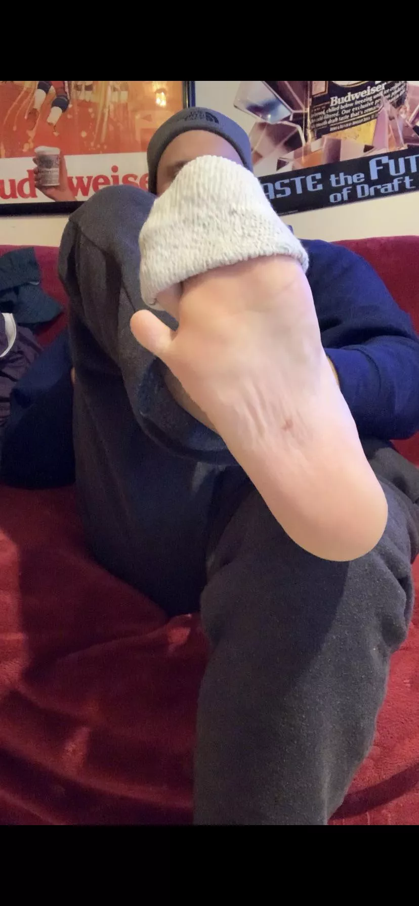 28 bi and wanna get off to feet. Snap me rambo92 posted by aew4eva92