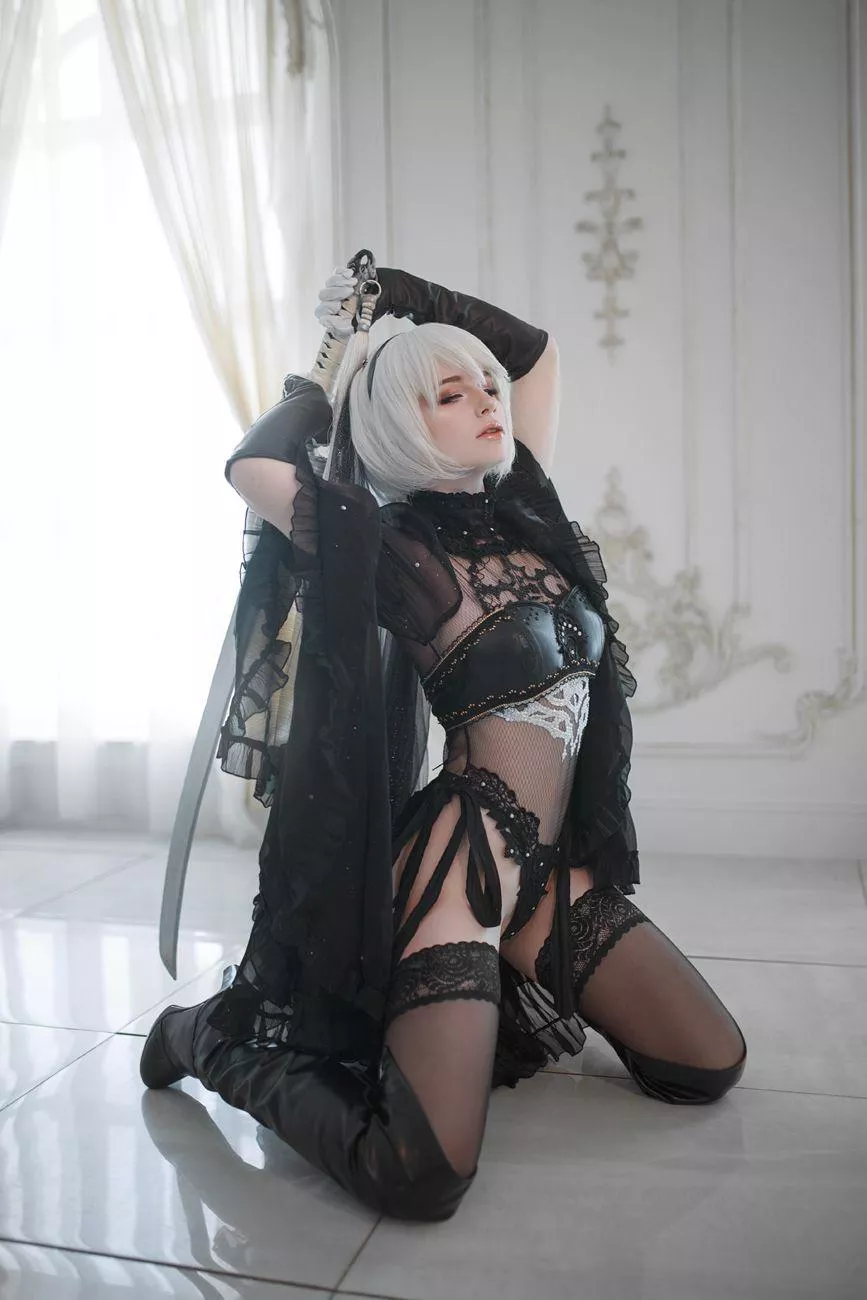 2B cosplay by likeassassin posted by likeassassin