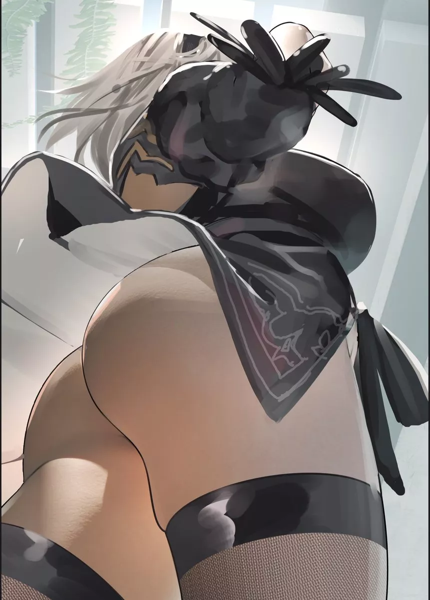 2B's Thighs posted by CheetahSperm18