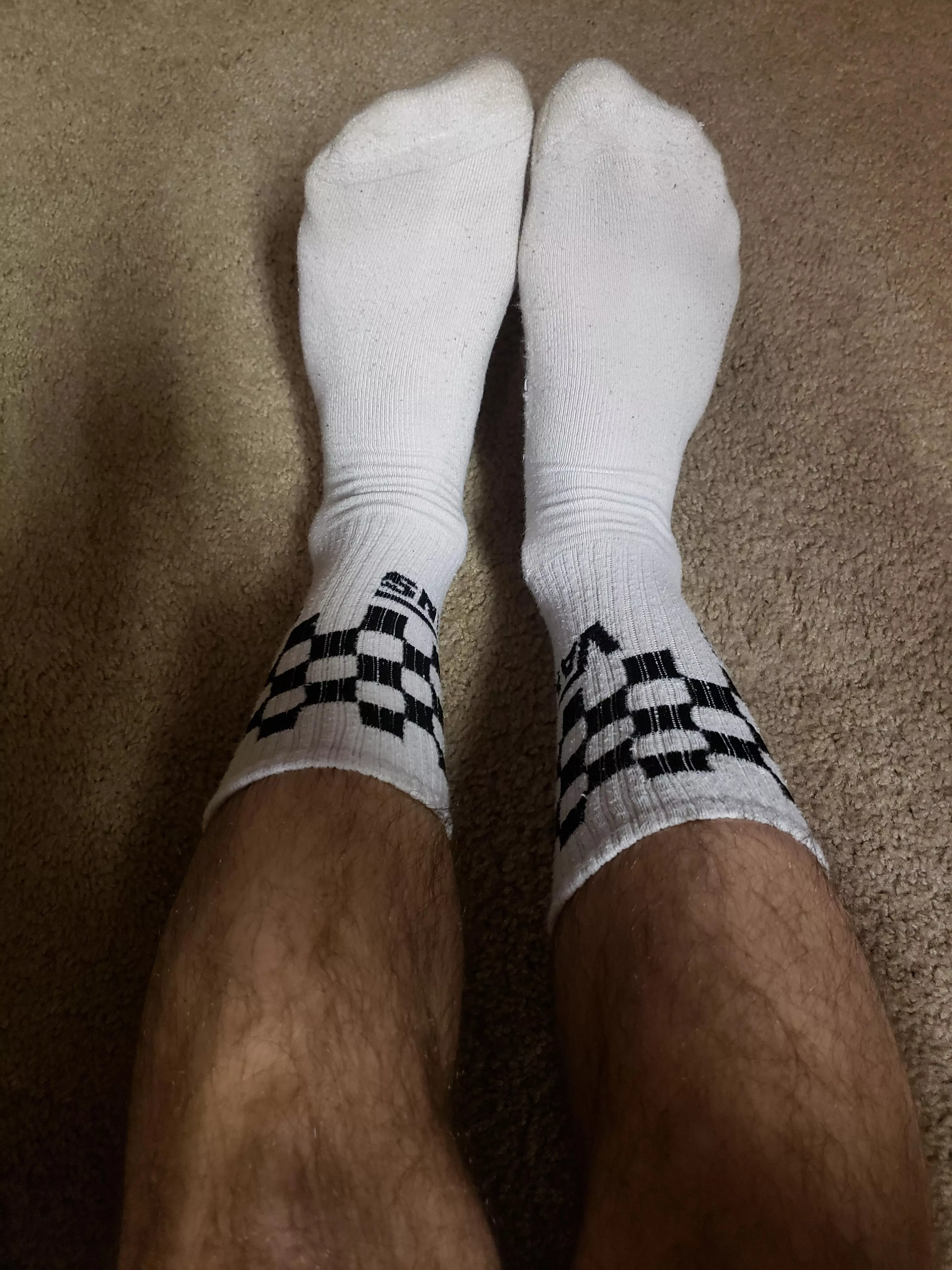 (30) Anybody like my feet? Chat is open 😉 posted by gaykinkswitch