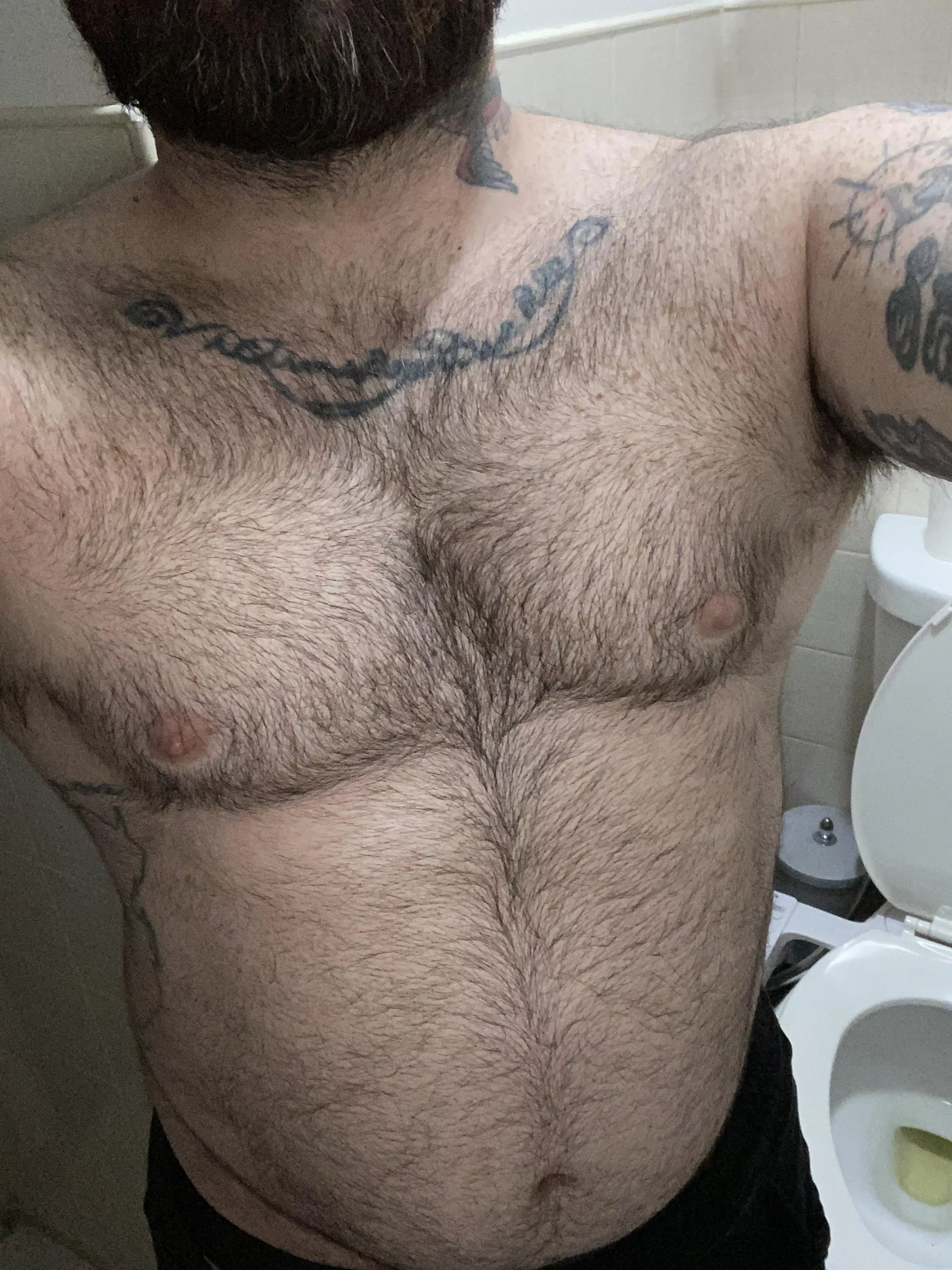 30 I got some chonk but Iâ€™m trying to feel confident. Used to be 145 and lean posted by I_am_the_passenger91