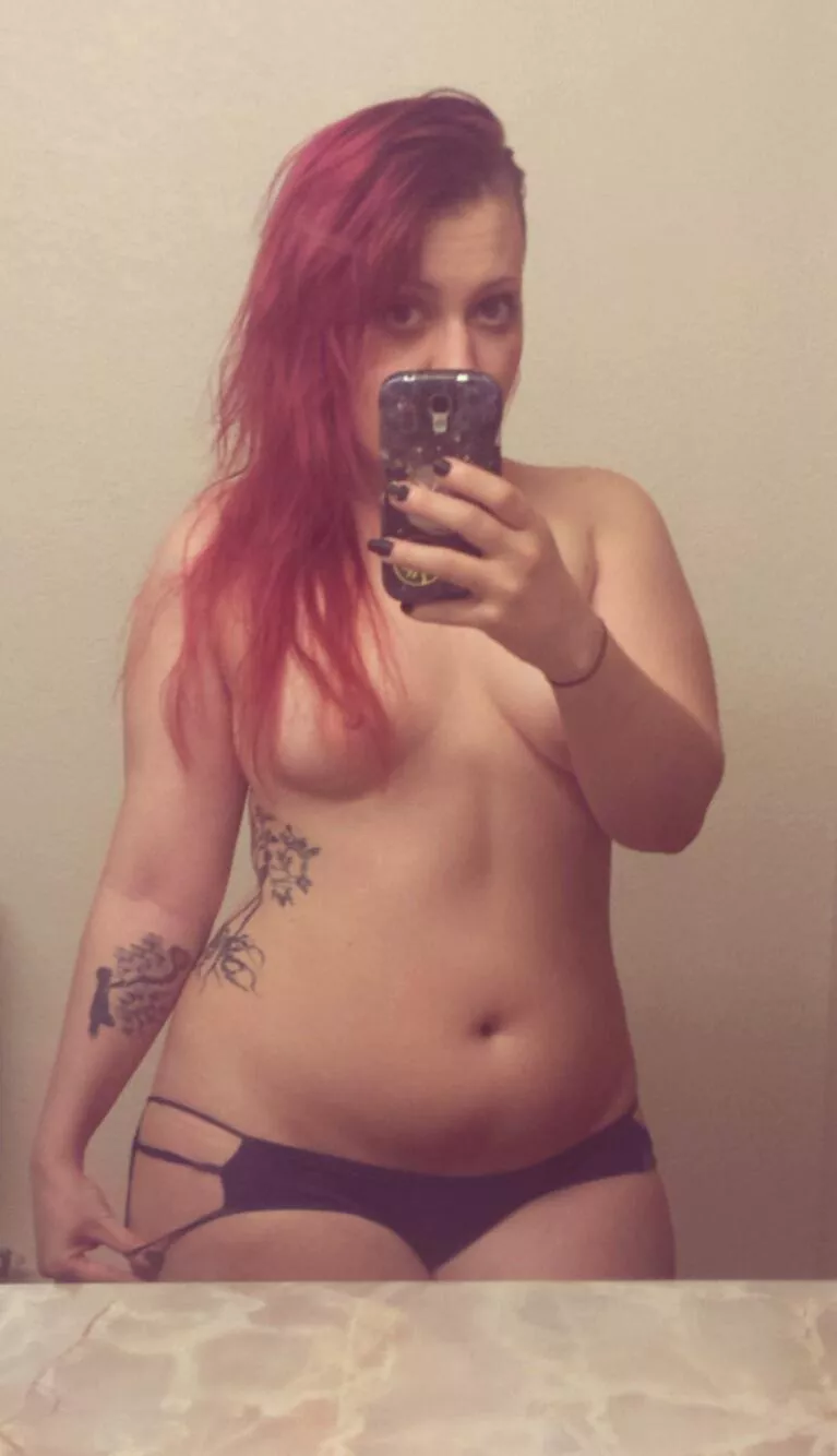 [30f] Howyoudoin? posted by stolemy_sweetroll