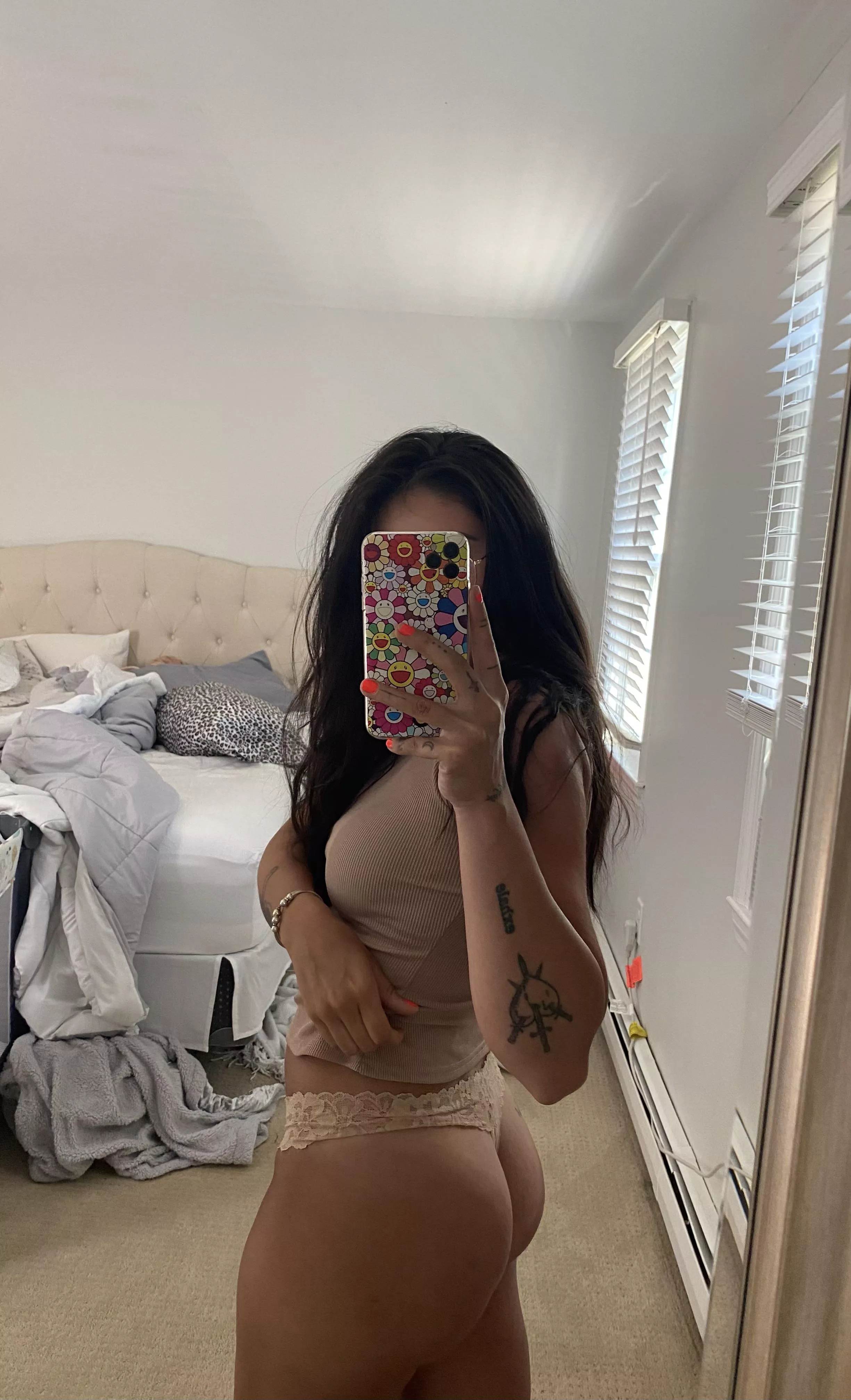 32 / BOSTON love showing her off to hard dick ðŸš€ trade telegram and must show face telegram: lilcorc posted by ThespinaPari