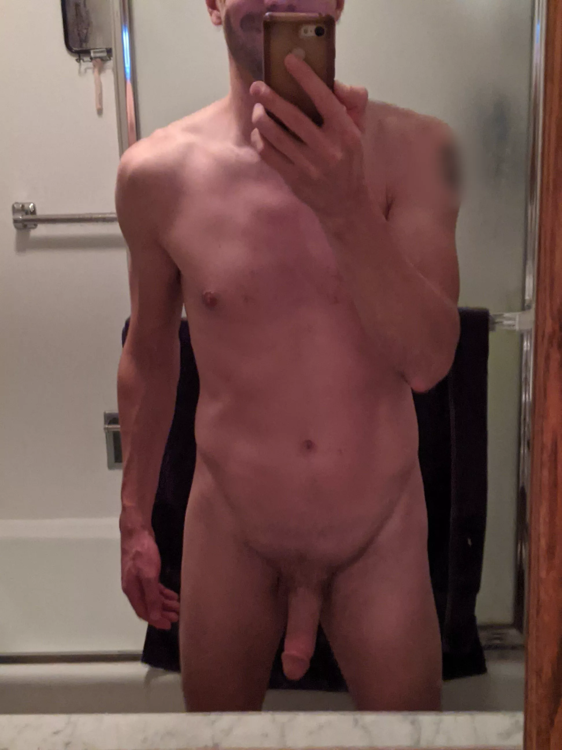 [33] Feeling myself after a nice hot shower posted by rowdy_doodie