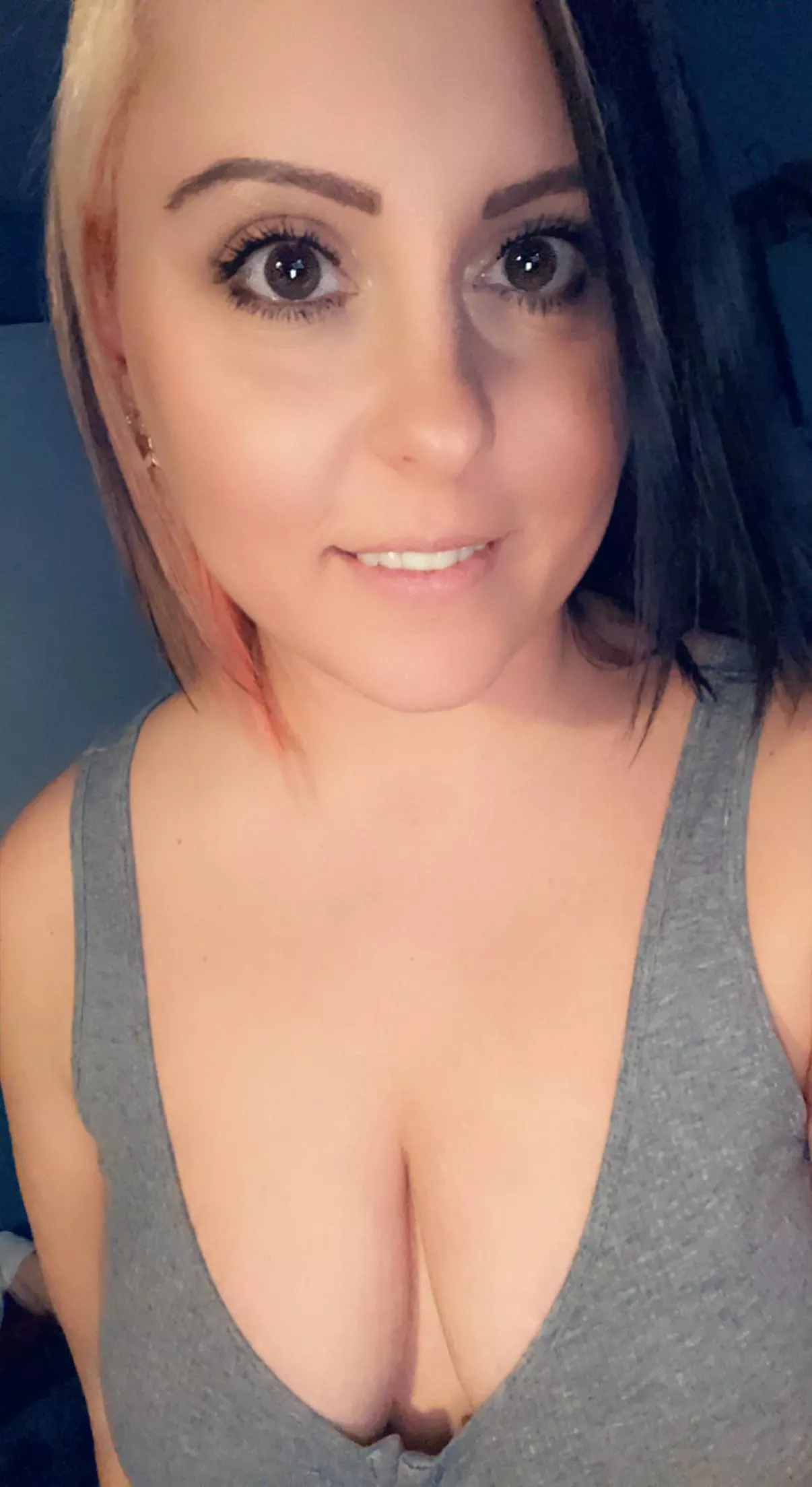 33/f - happy Saturday posted by Mermaidfiles_1028