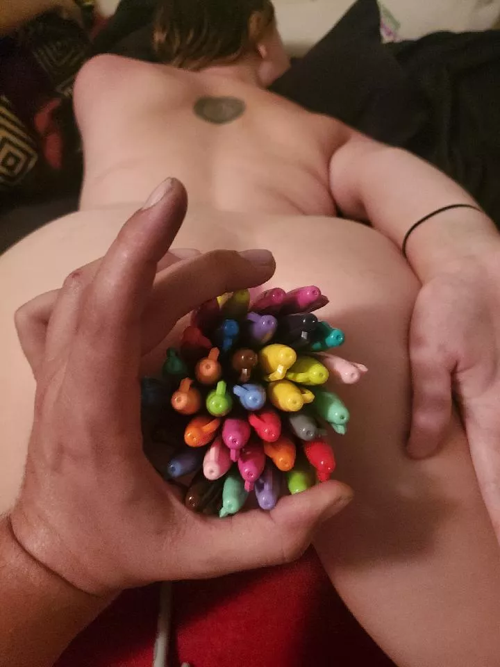 35 Sharpies~ Determined to beat the record soon. So close. [f26] posted by MastersSluttyBunny