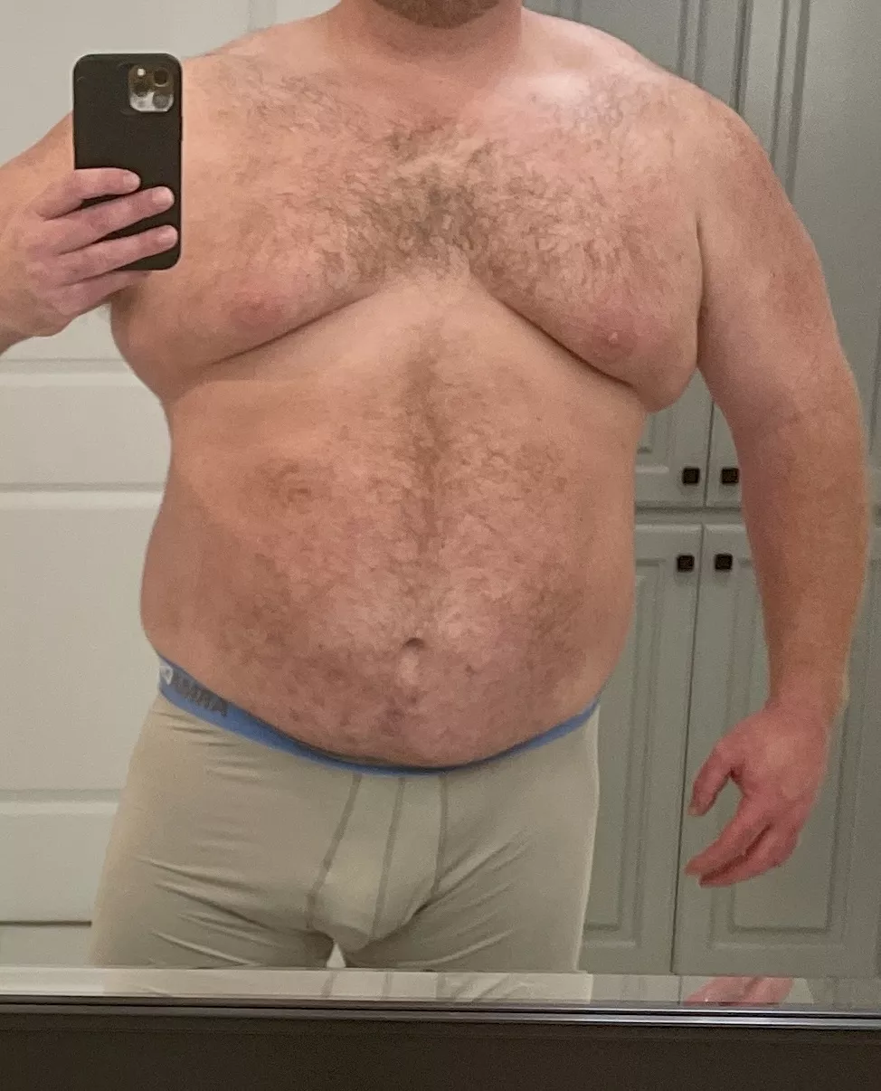 (37) Any big guy fans? posted by bamagolfer