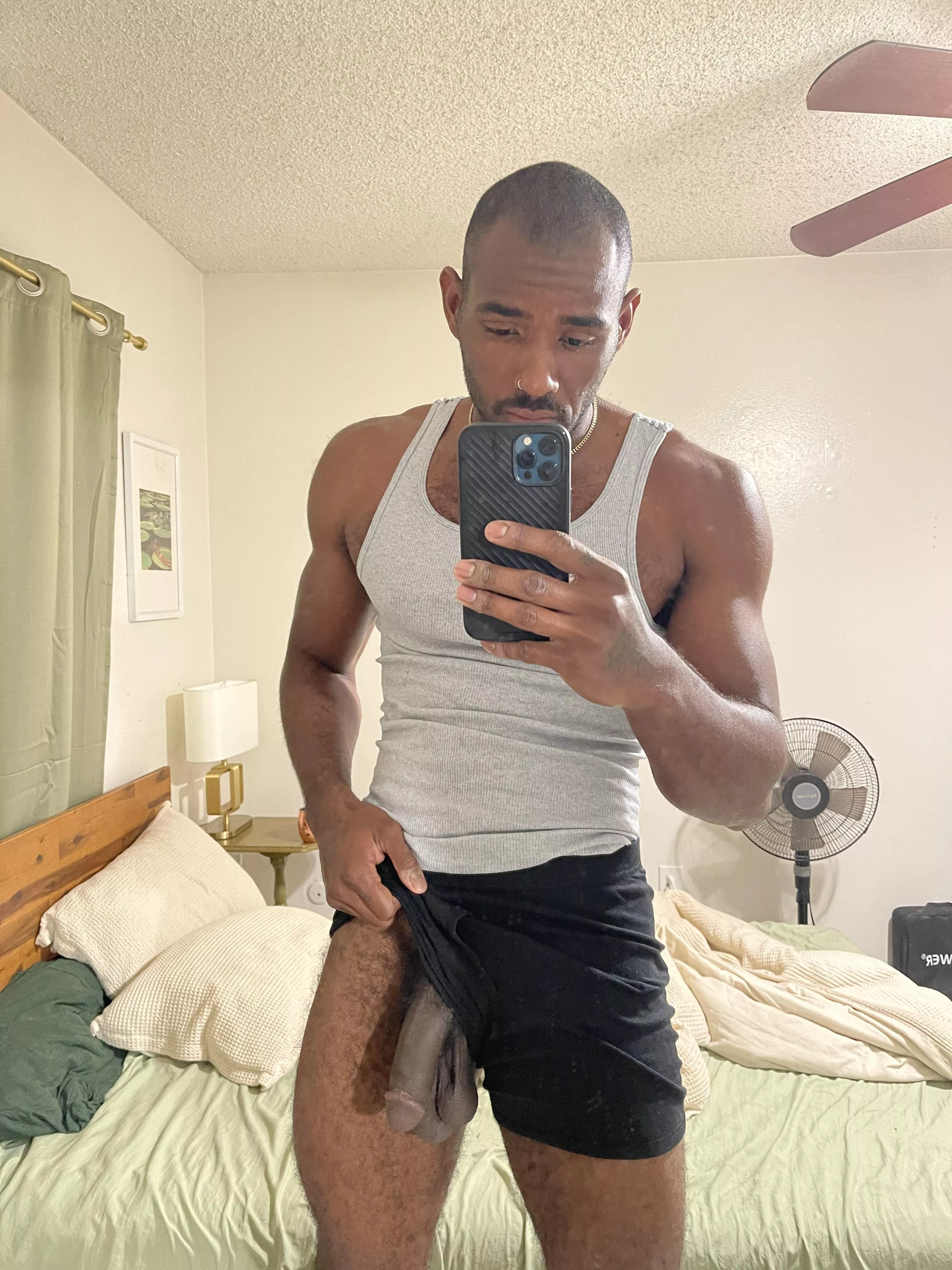 [38] need a boy to lend a hand posted by justicebba