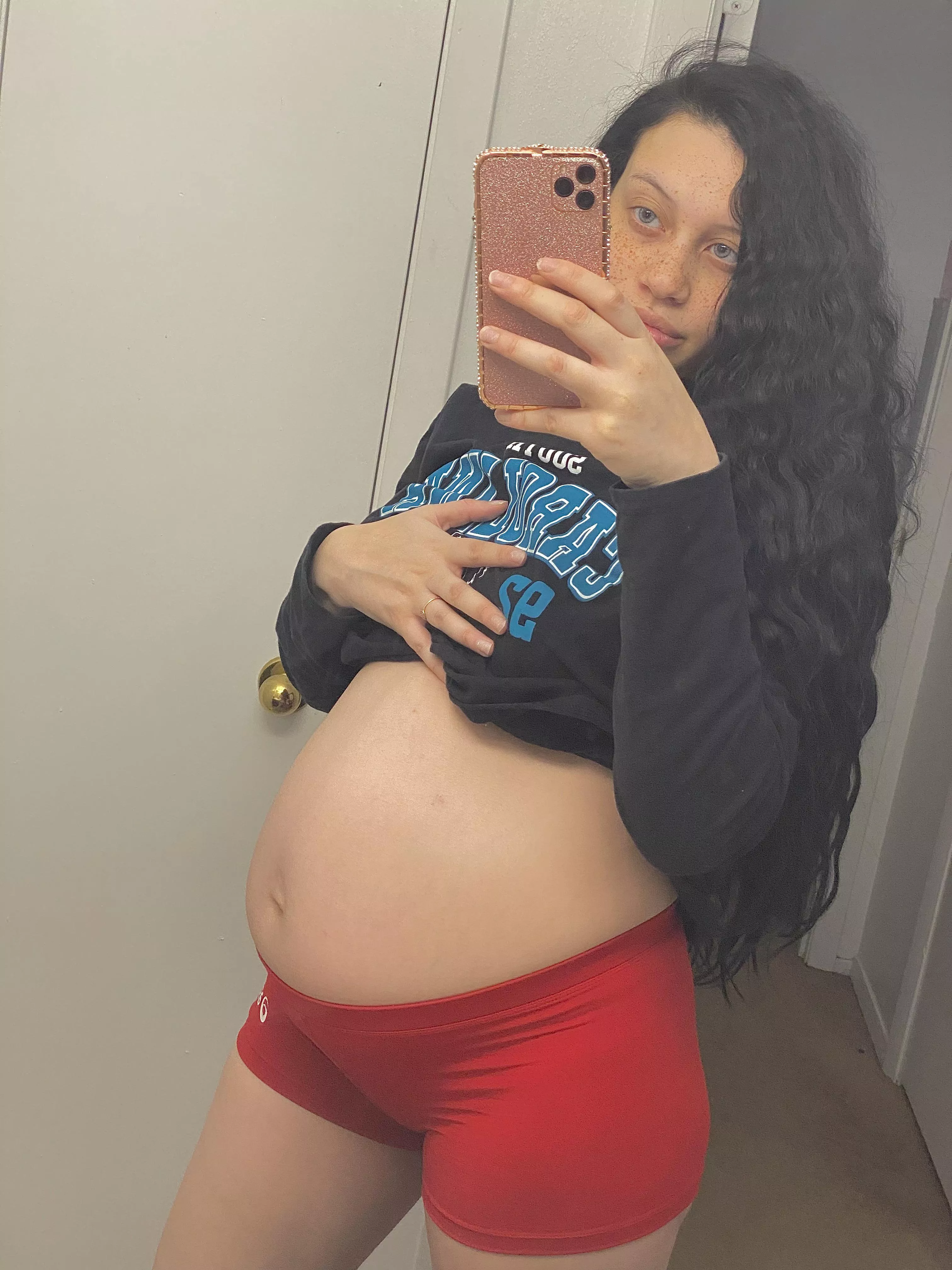 38wks posted by Therealmilakae