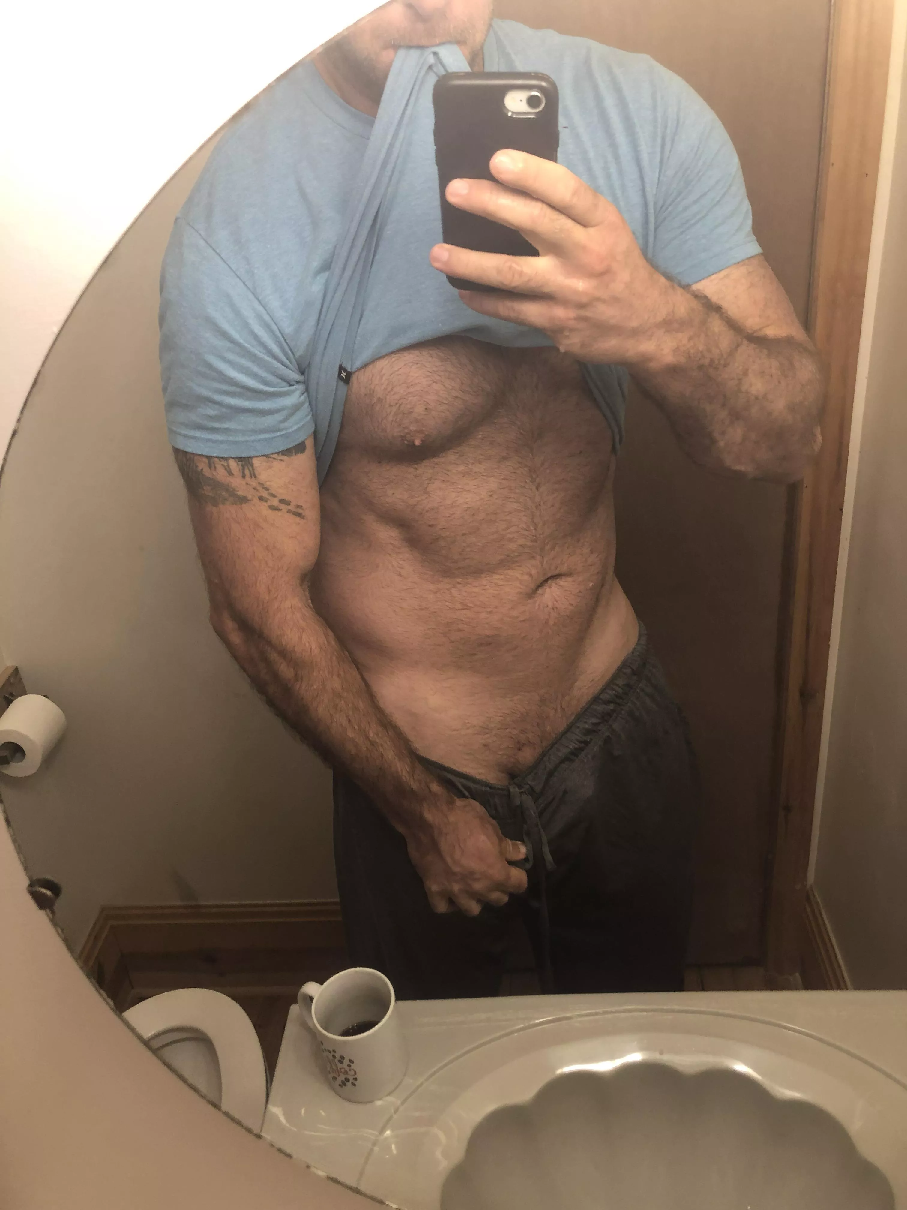 (40), 6’5 and 6.5:) come chat! posted by 157157mas