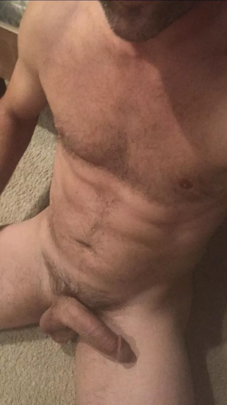 [41] Saturday Hangout🍆 Any Ladies wanna join me😜🤷🏼‍♂️ posted by Laidback2007