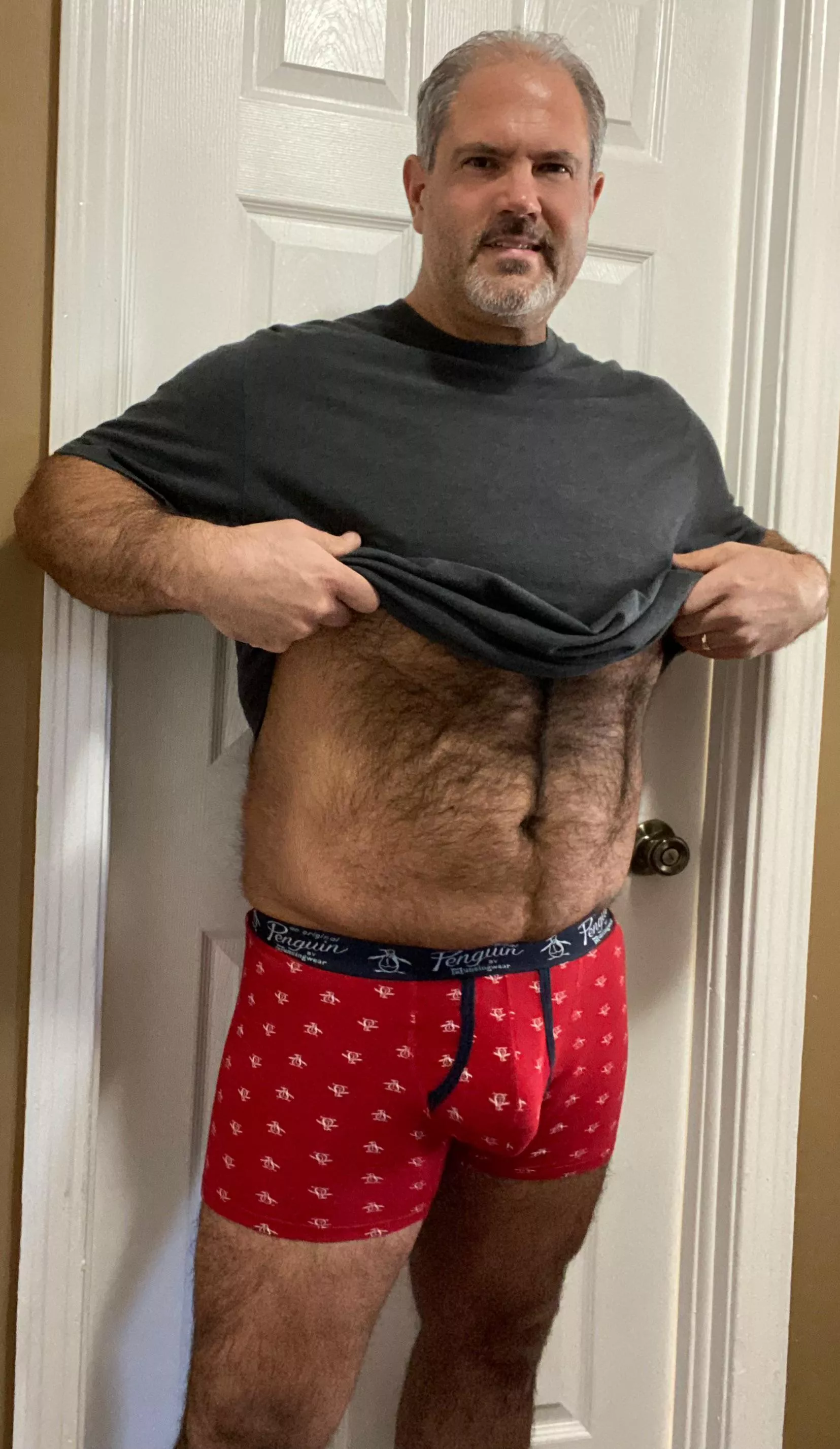 (44) Just doing sexy dad shit posted by Jim0619