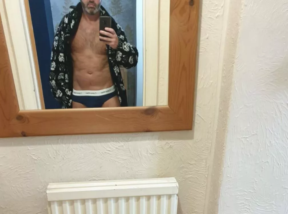 (45) Dad of 2, my first ever post. posted by Electronic-Home-1406