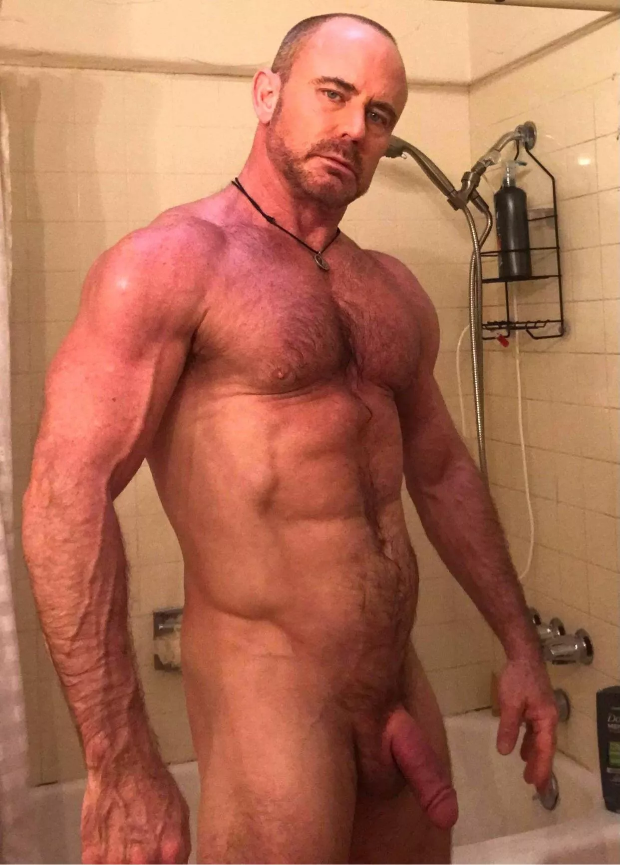 [52] m Palm Springs it’s IBC week looking to meet some hot masculine hairy daddies, hit me up:-) posted by Global-Lingonberry75