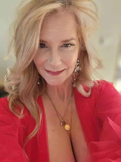 55 and have kids. Would you still fuck me? posted by Fitmom_Professor