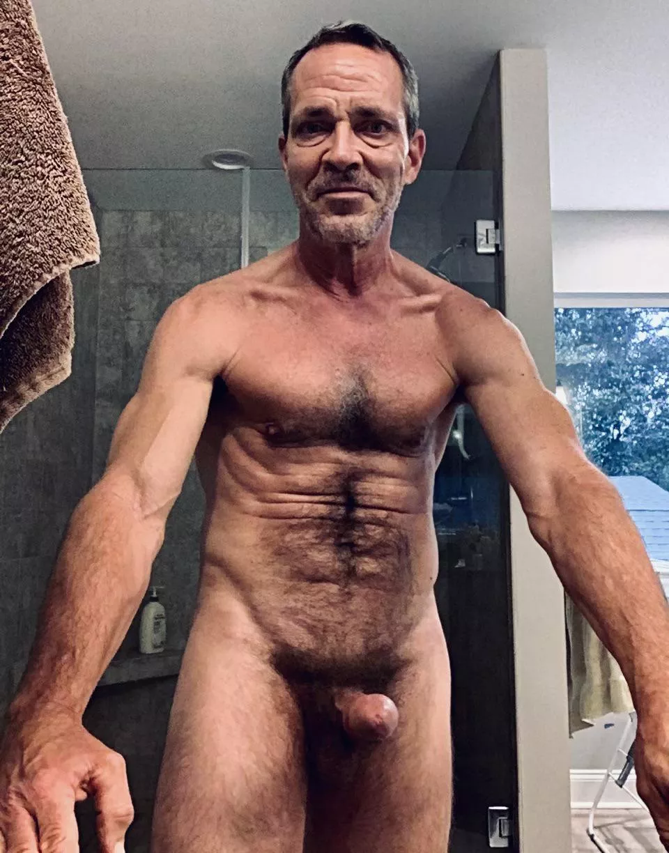 [55] Older Daddies Need Love Too posted by Richard_Darrow