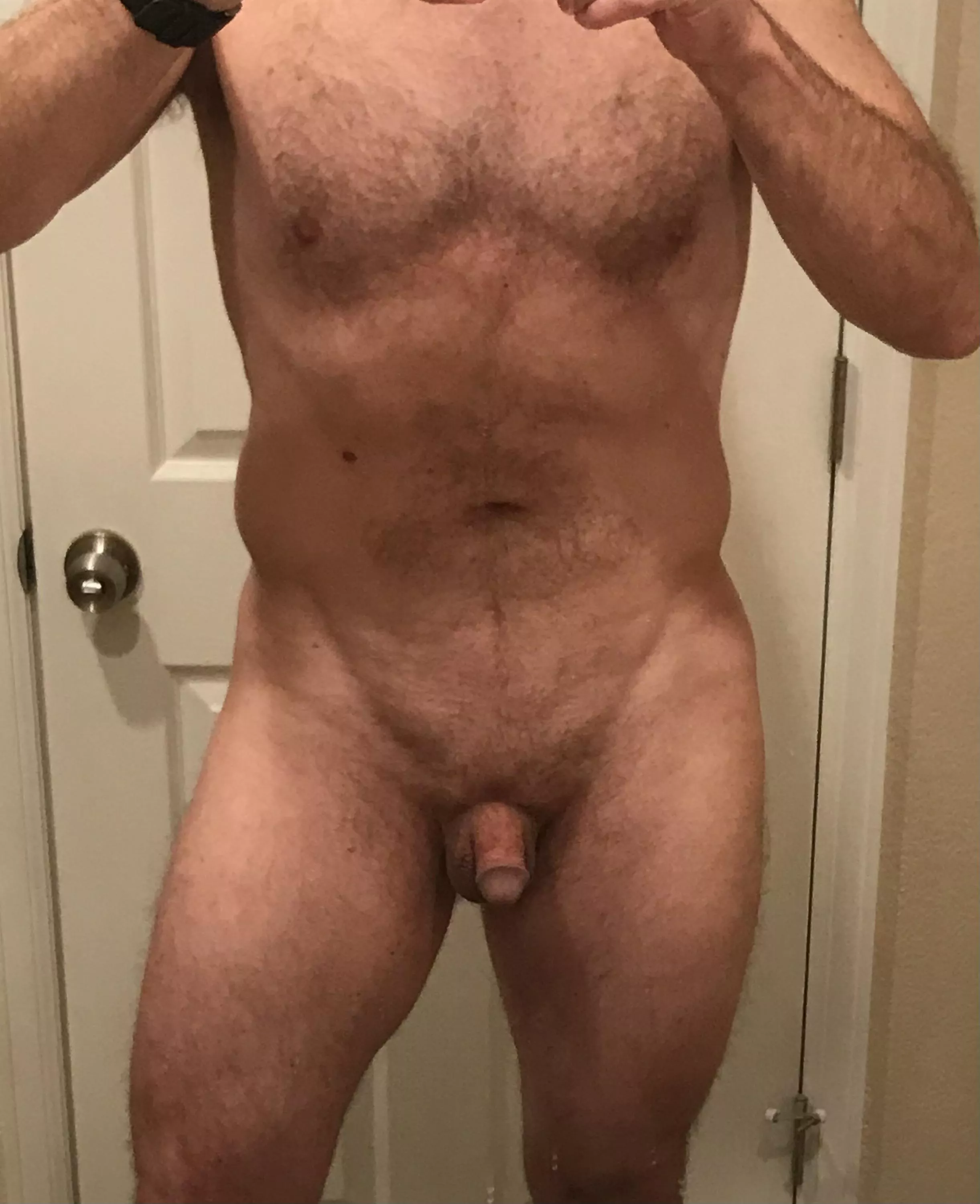 [61] M 6’ 180 👋👋👋 posted by John755757