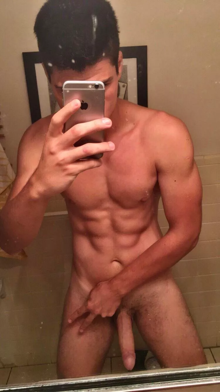 6’3 gym jock cock posted by hotstudsixnine