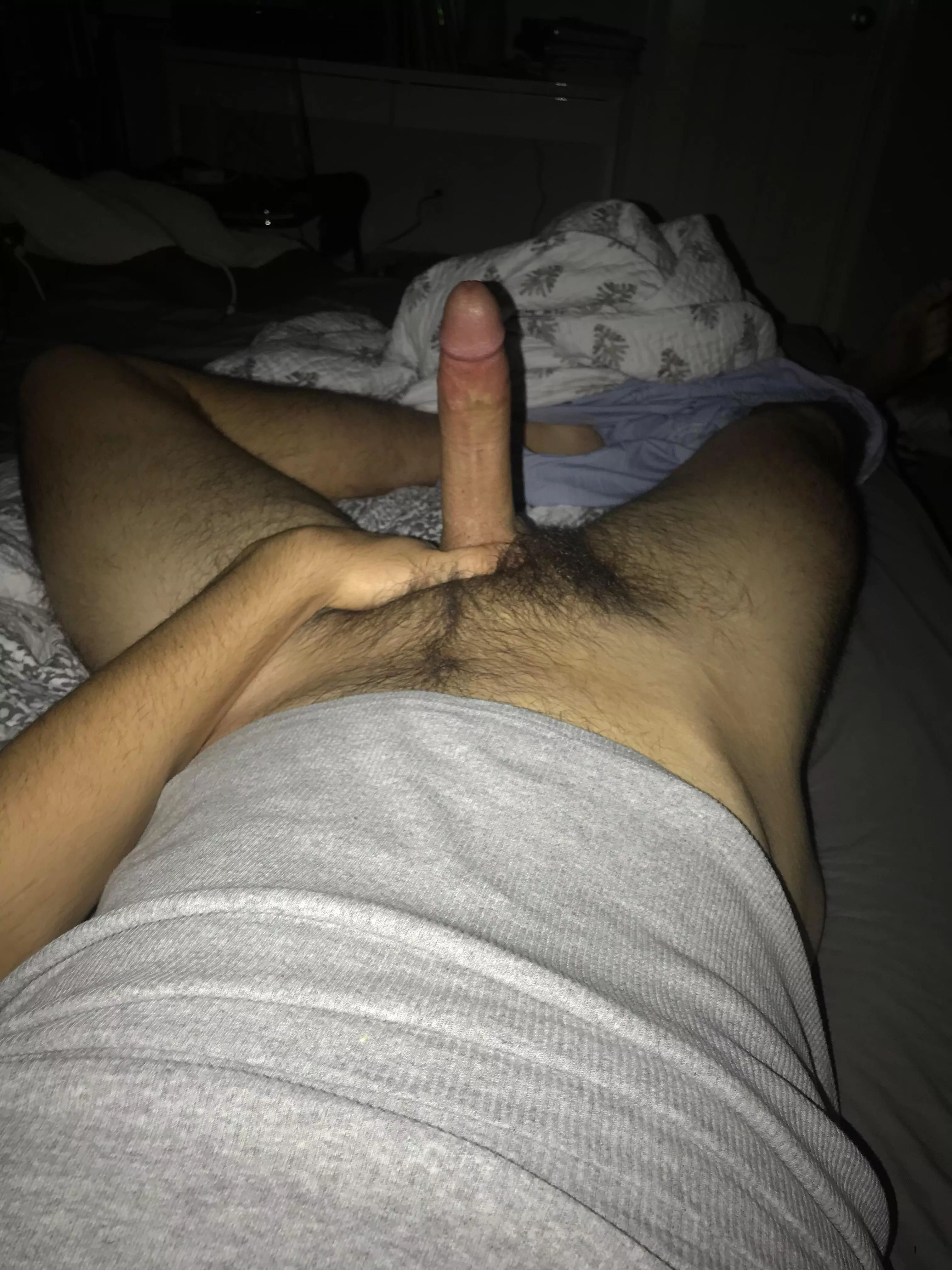 6â€™6â€ with an 8 inch cock, what do yâ€™all think? posted by gut447447