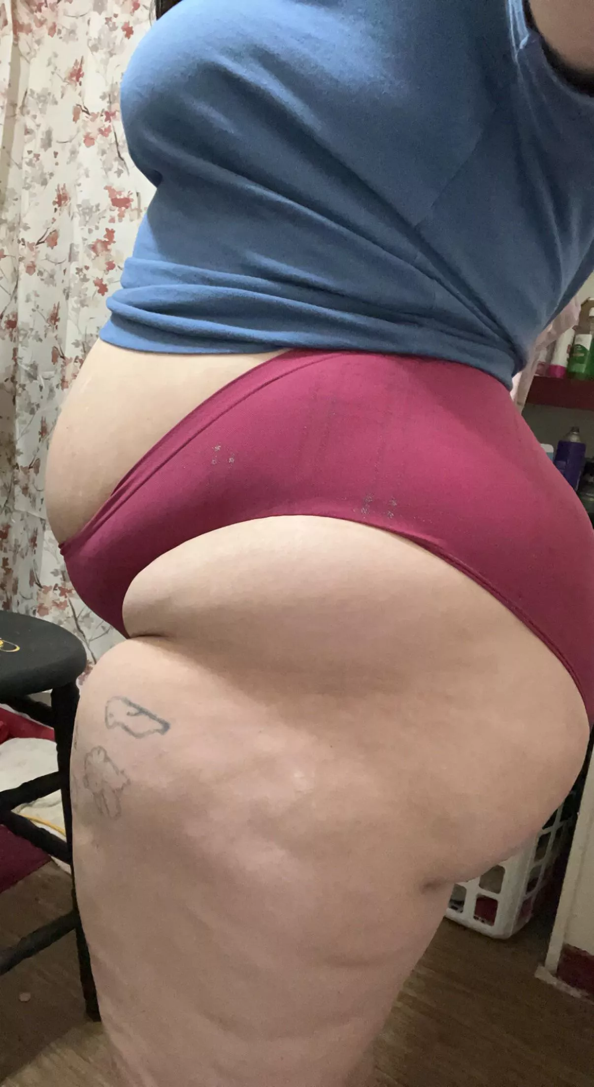 7 months prego posted by bigbootybeauty3503