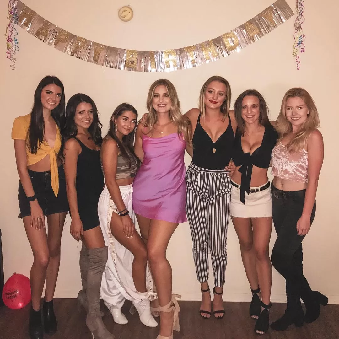 [7] pick 1 sorority girl to fuck posted by ElectricalRhubarb