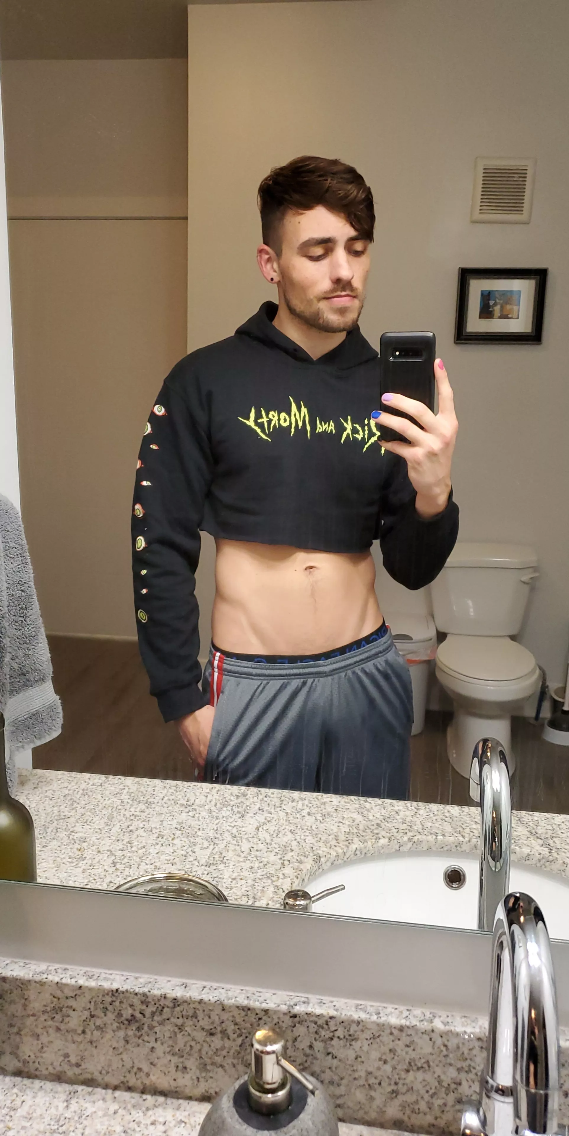 A bit chilly for winter, but I'm kinda loving crop tops 😊 posted by SexyPharmBoy