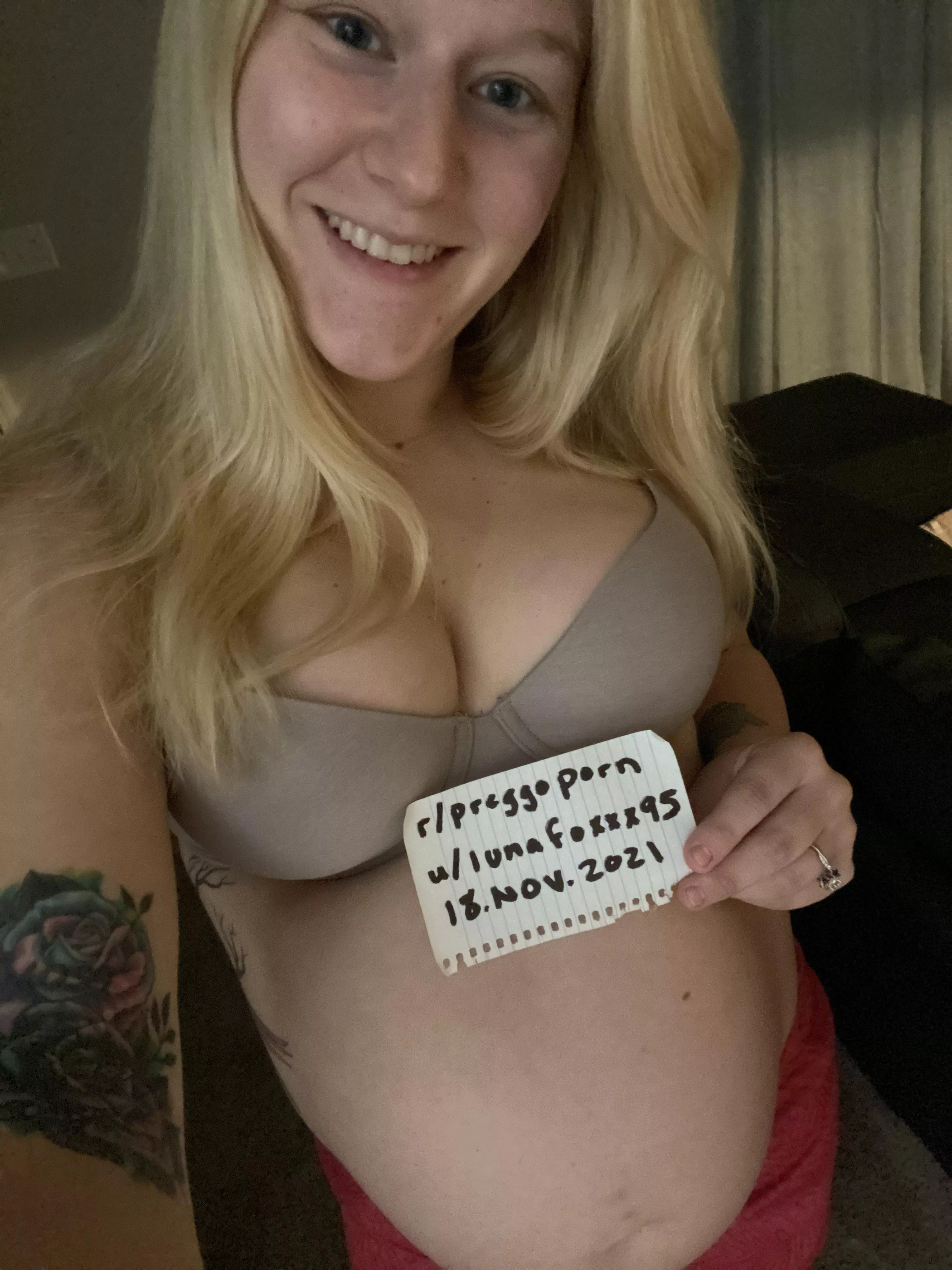 A bit of PG verification for now 😋 (33 weeks!) posted by LunaFoxxx95