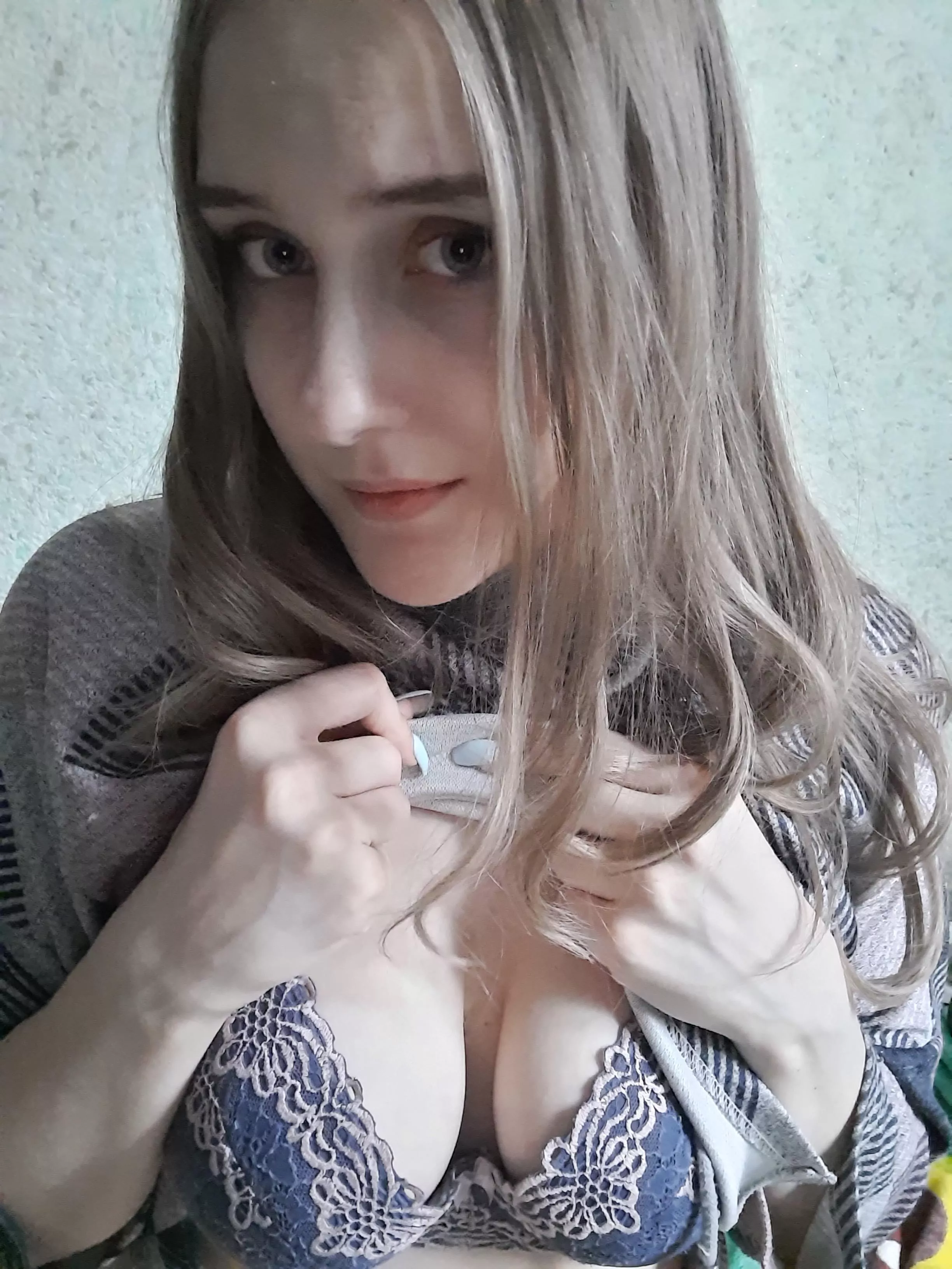 A bit of shy cleavage posted by PrettyAdmirable