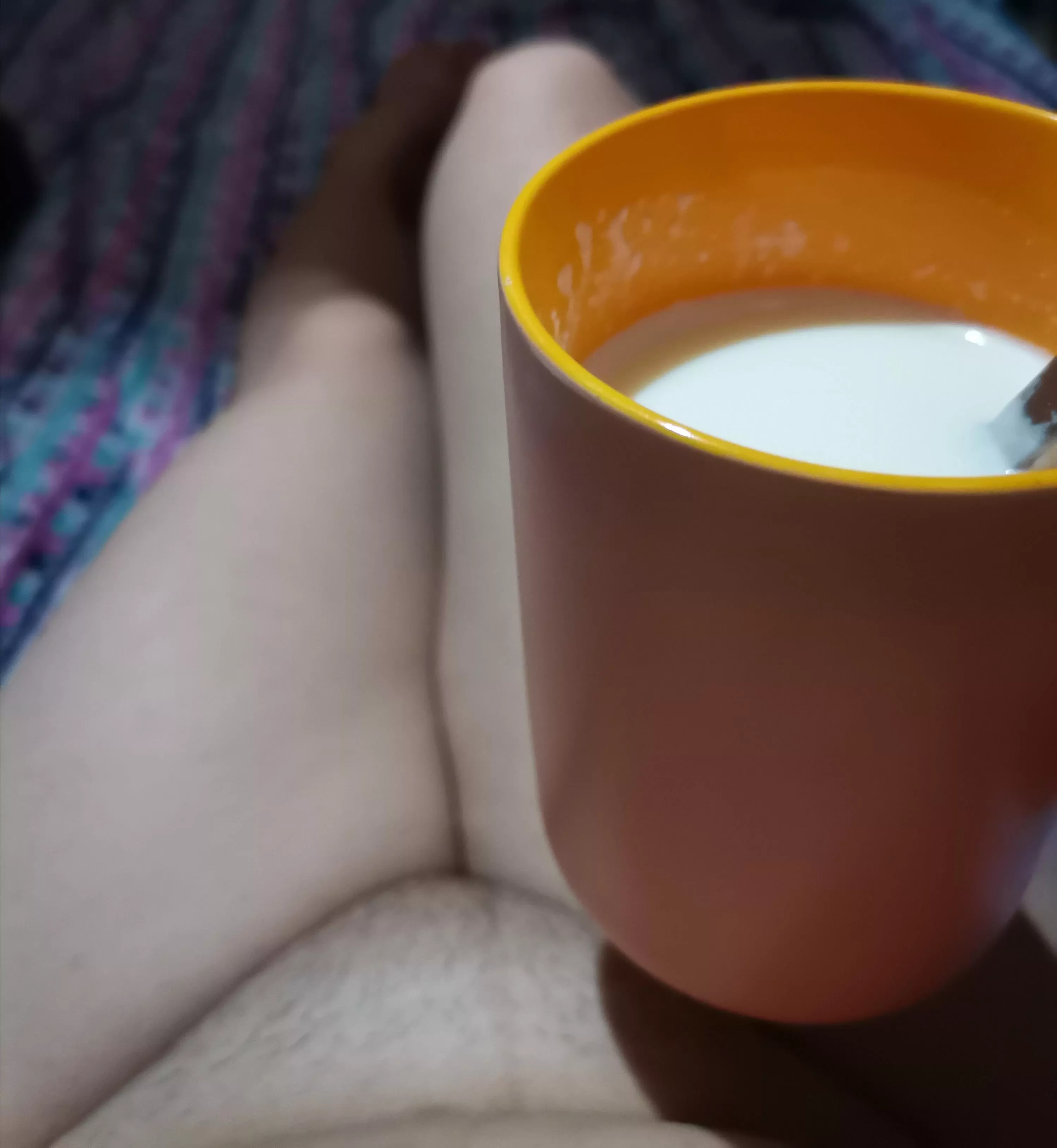 A cup o[F] milk to end this tiring day. ðŸ˜´ posted by YourSecretStar001