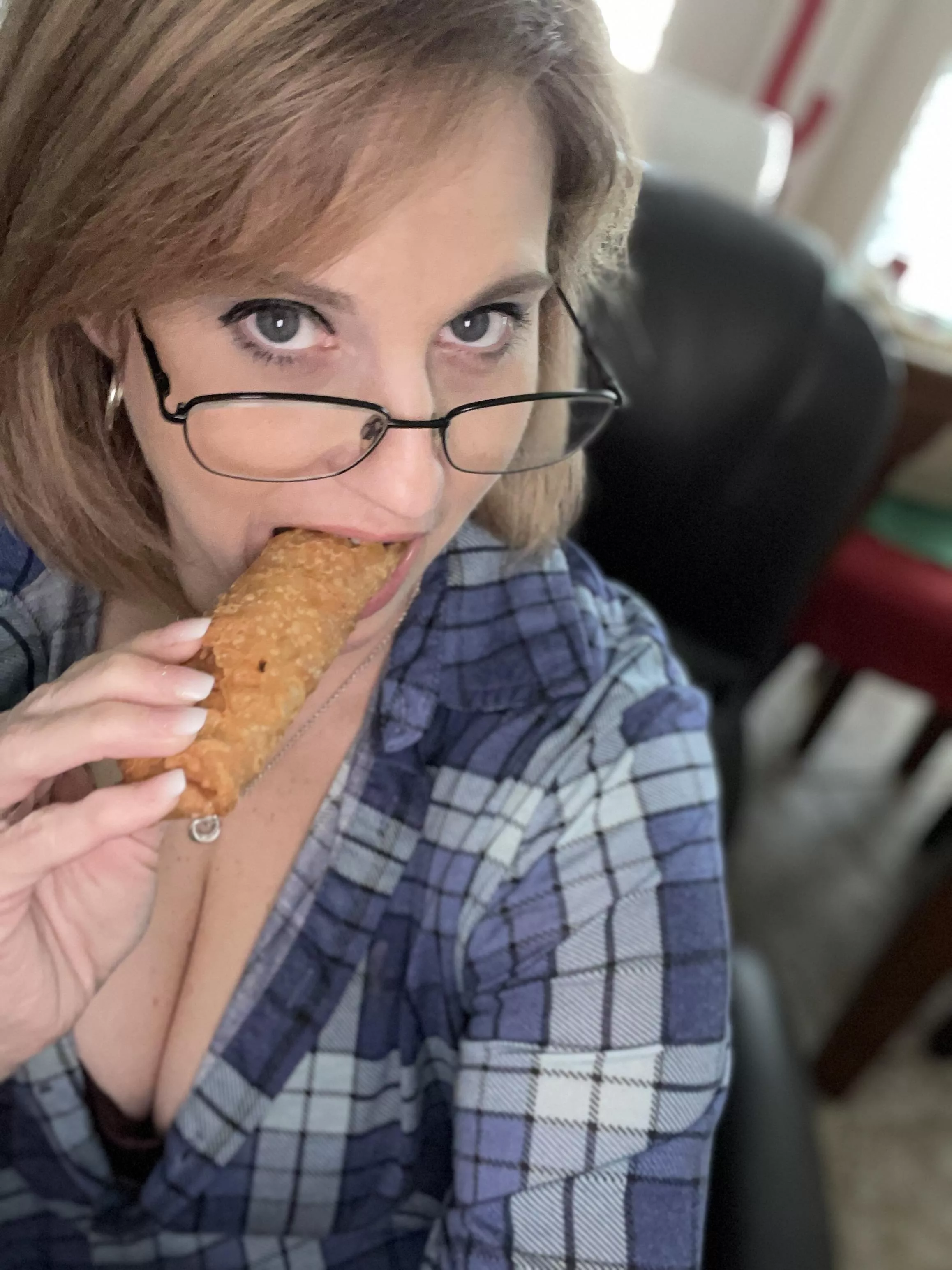 A little sauce with my egg roll would be nice! posted by AngelMoonBaby77