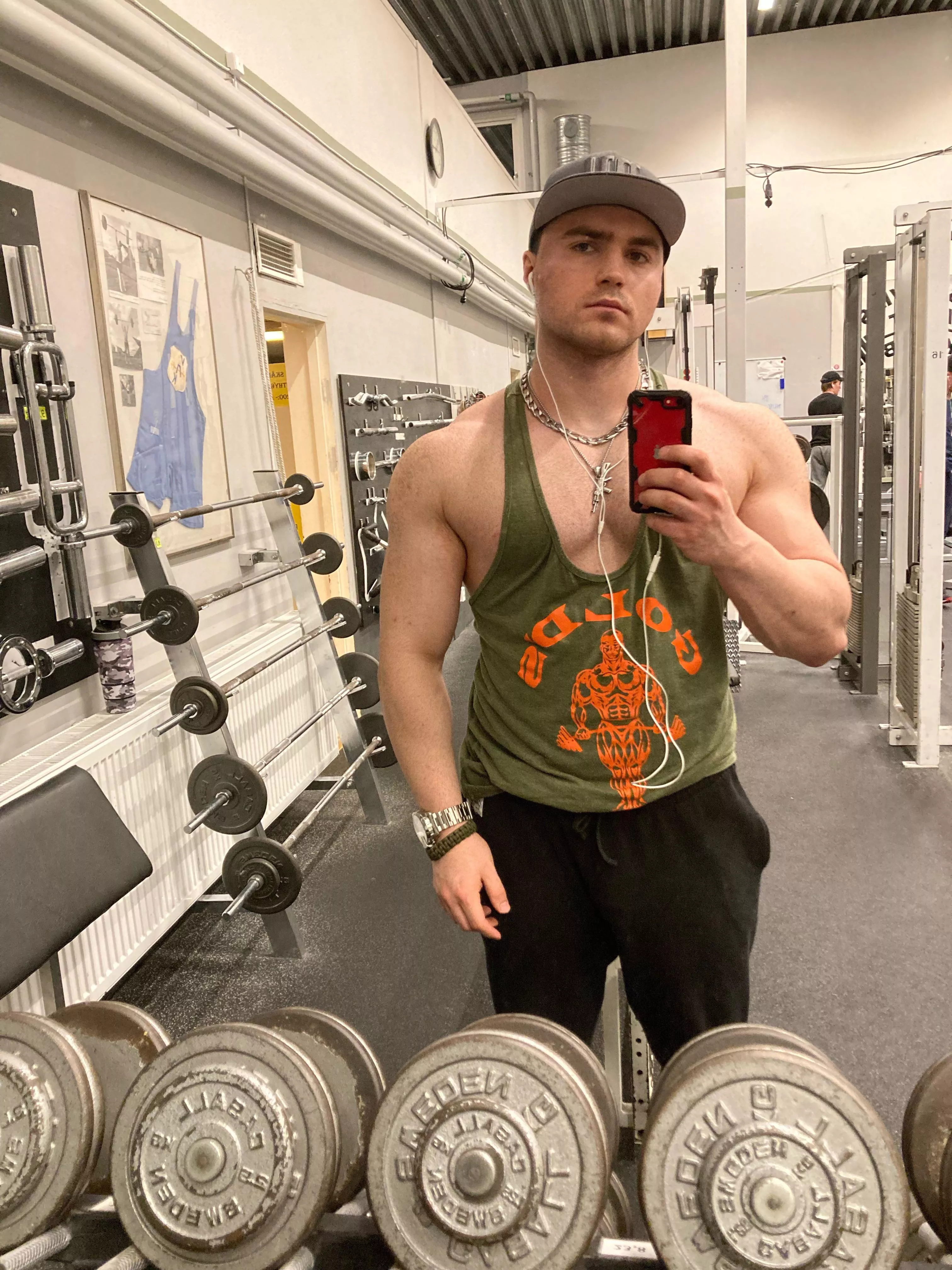 A lot of bros showing off their gains today so I figured I'd do the same posted by bradybodybuilder