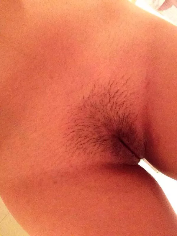 A lot of you liked the bush on my vagina so I’m embracing it! posted by Katyforuu