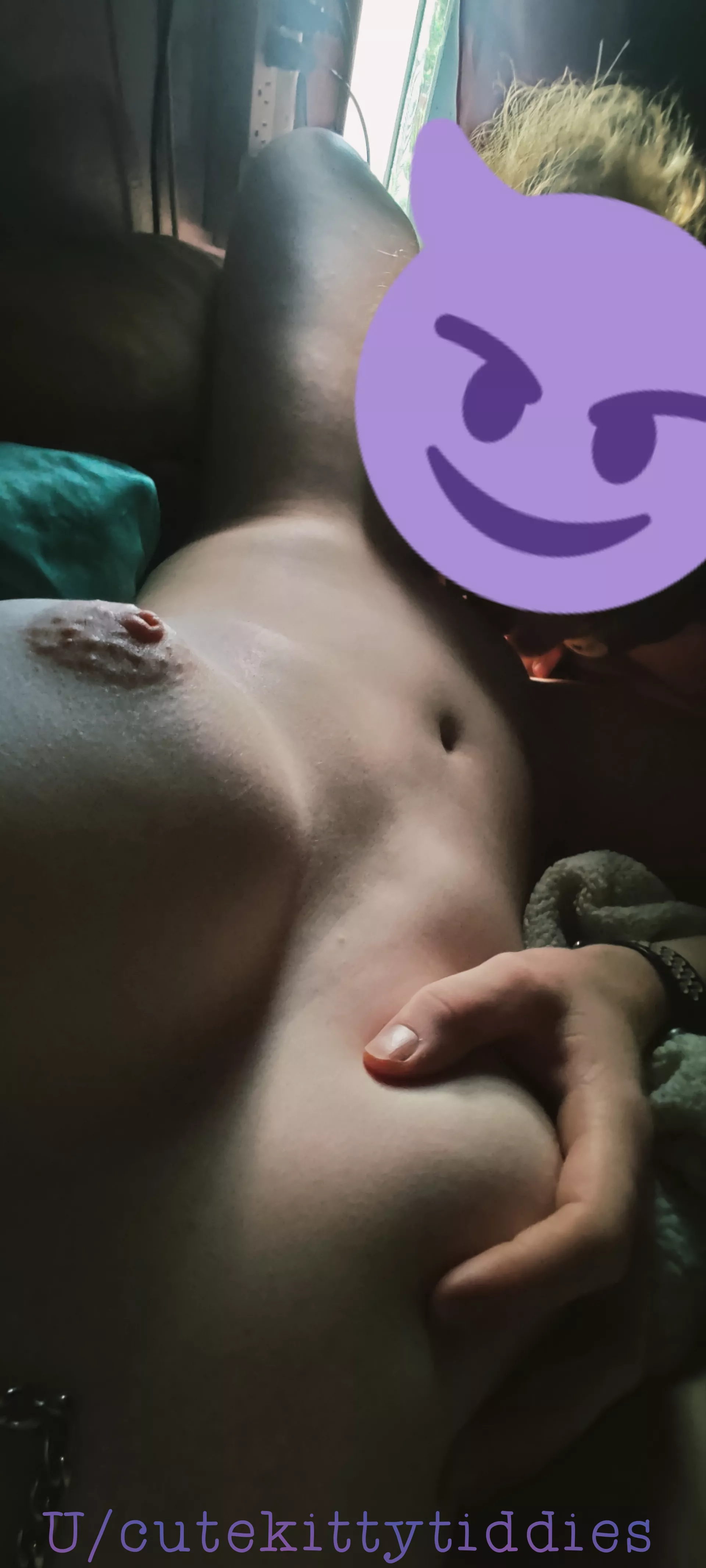 A lovely way to begin my morning 😈 💕 posted by CuteKittyTiddies