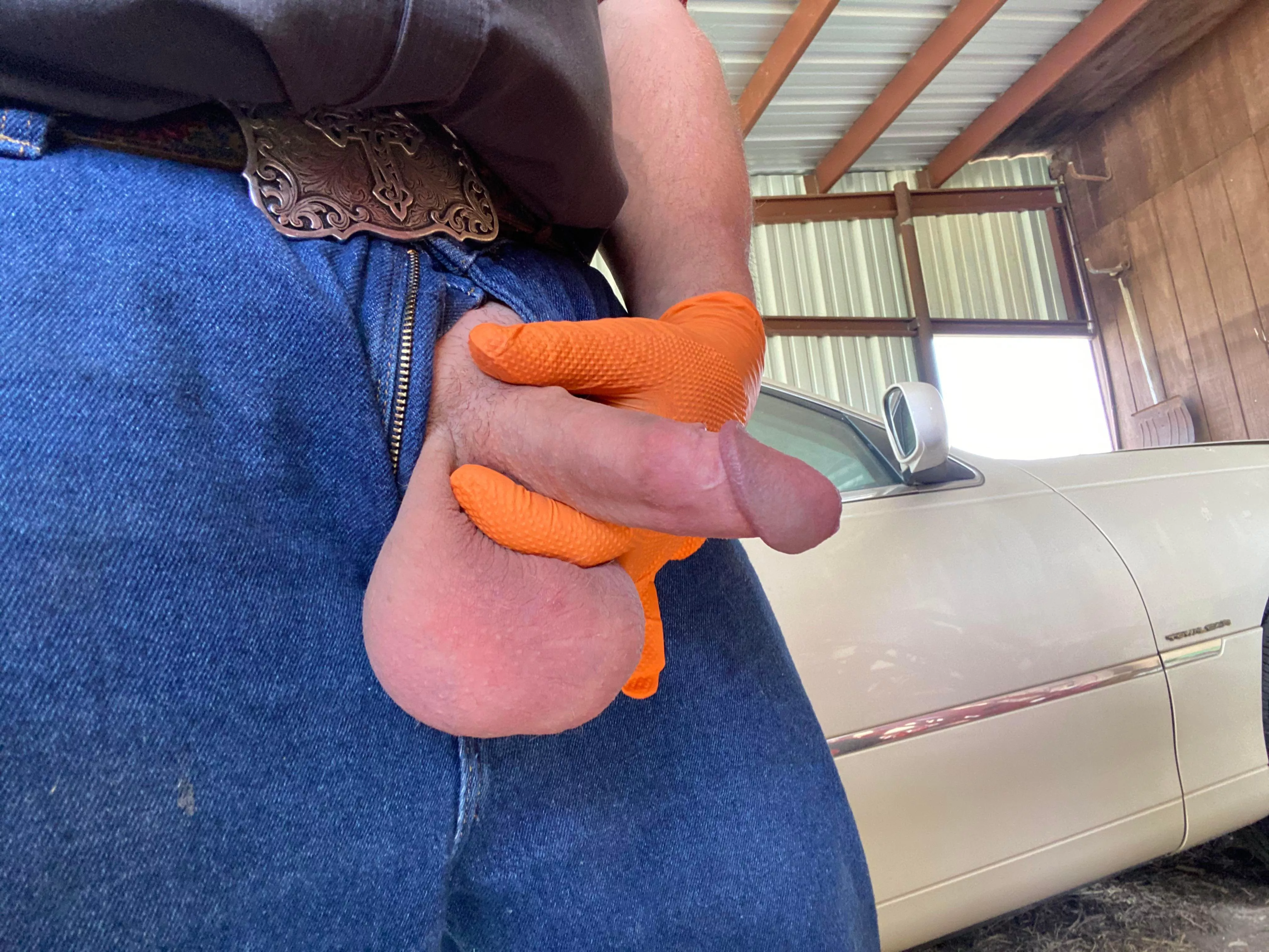 A Mechanic’s cut cock posted by TexasT99