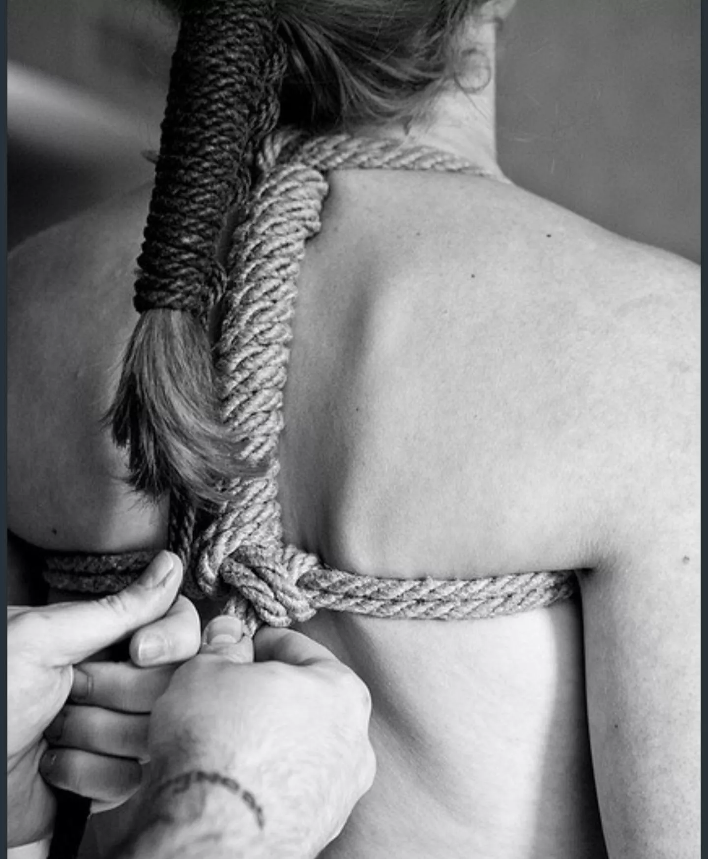 A perfect bondage. posted by adreagreen