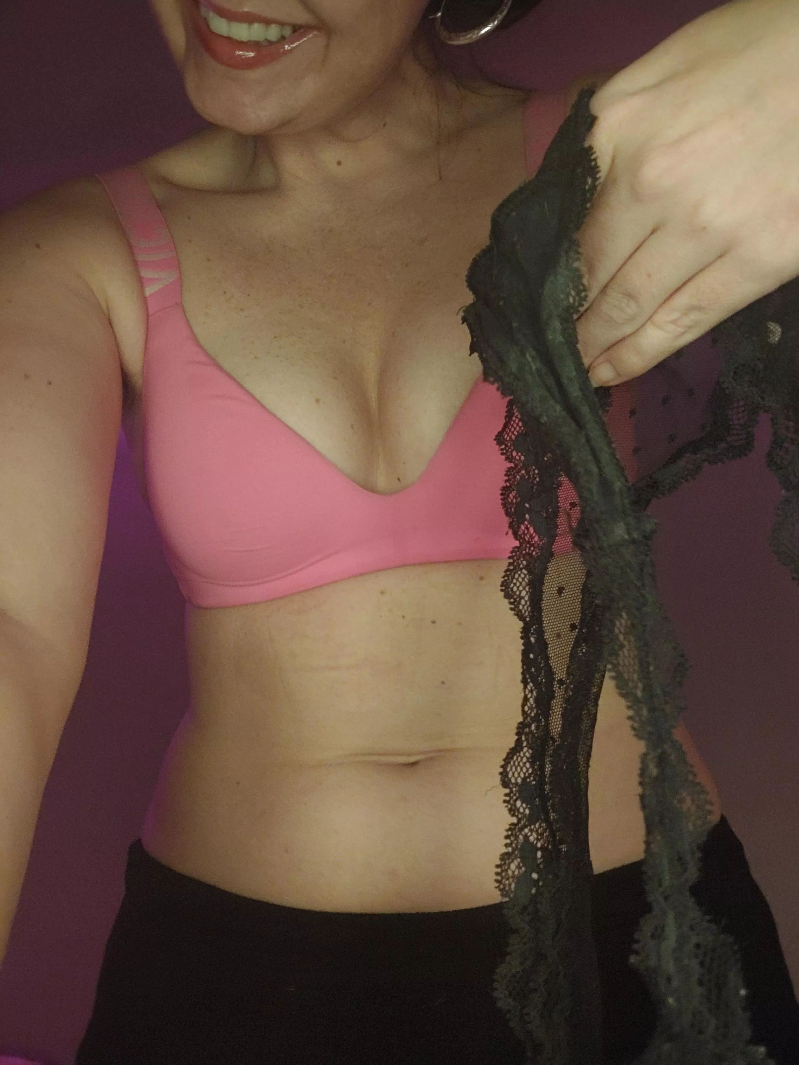 A squirting orgasm, day before moon starts, a full day of work, and a workout! I know you love 'em dirty so cum get 'em [image] [brunette] posted by thespywhoshags