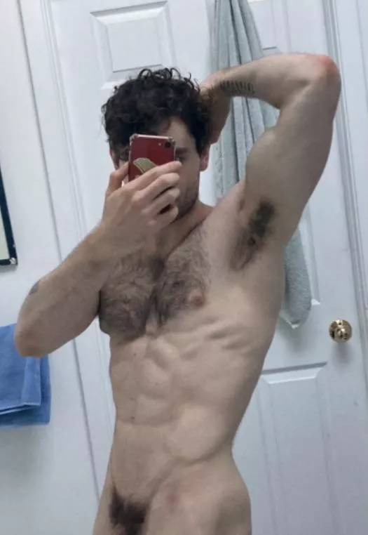 A throwback, to the last time I tamed my body hair. Let me know if it’s something I should go back to posted by J-Harker