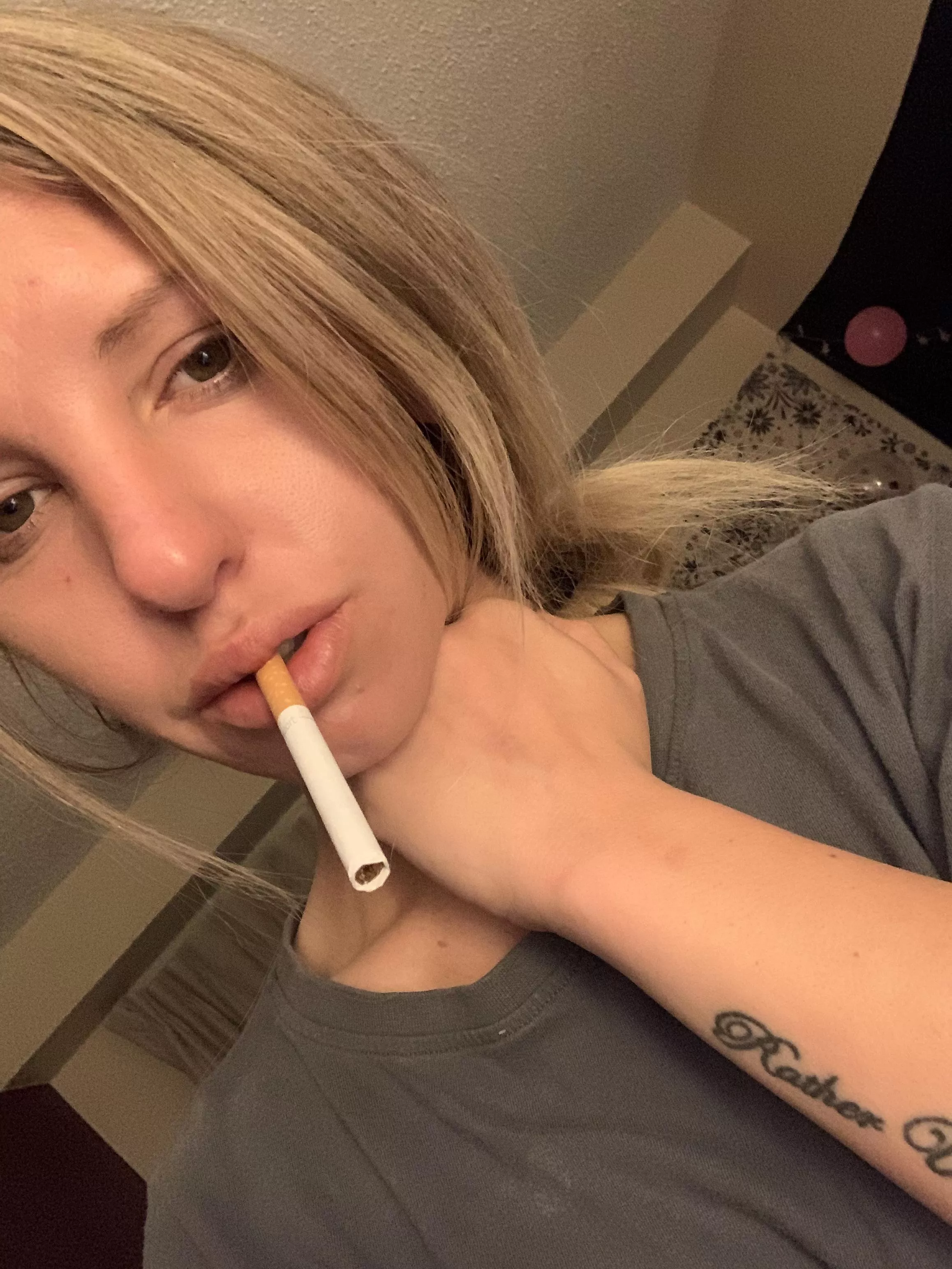 About to go out for a smoke 💨want to join ?🖤😉😍 I would hate to smoke alone posted by PantiePrincess300