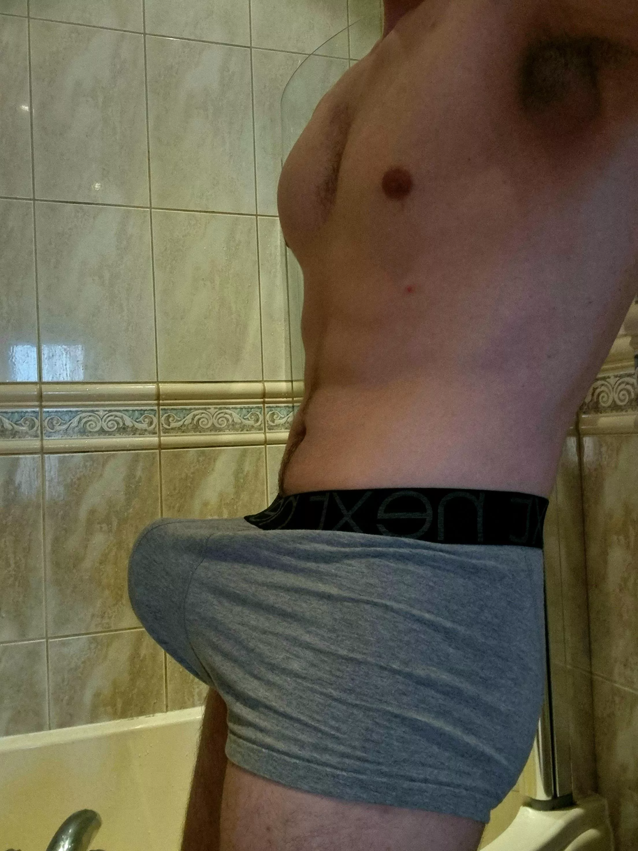 About to head down to the hotel gym, I think I need to tape this back or something ;) posted by BigBoy0305